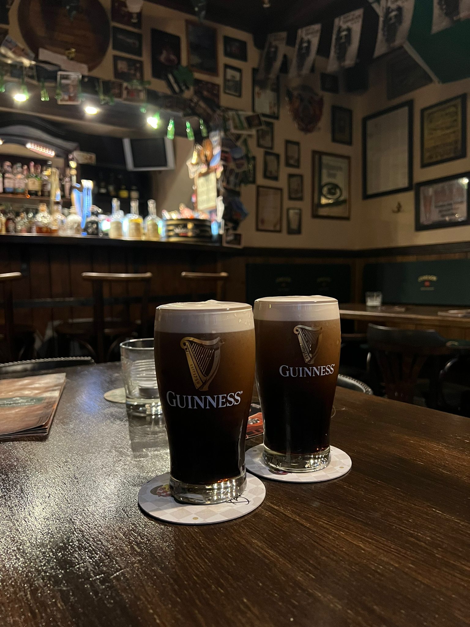 Lucky's Original Irish Pub foto 3