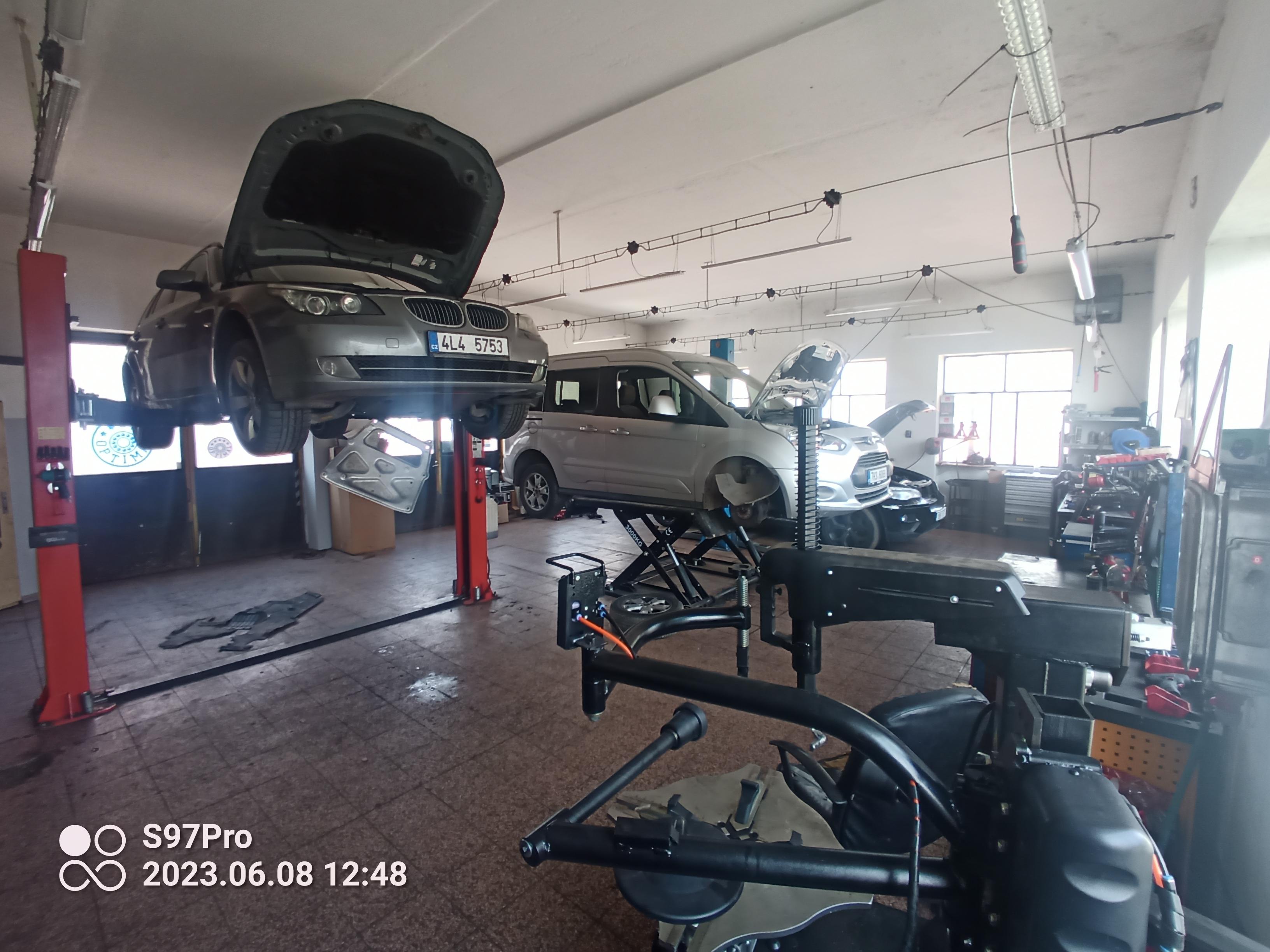 Autoservis/Pneuservis Tomáš Kostelecký foto 5