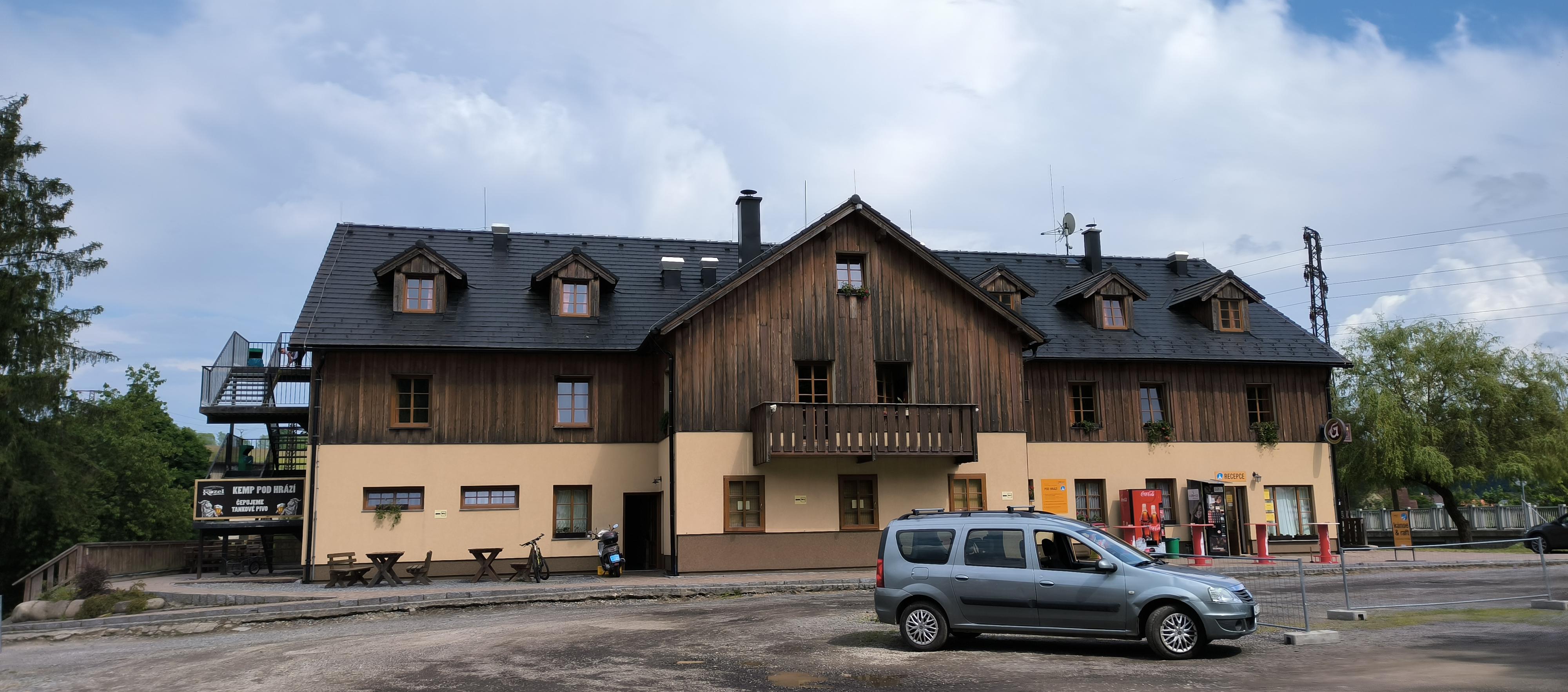 Kemp Pod Hrází - občerstvení foto 6