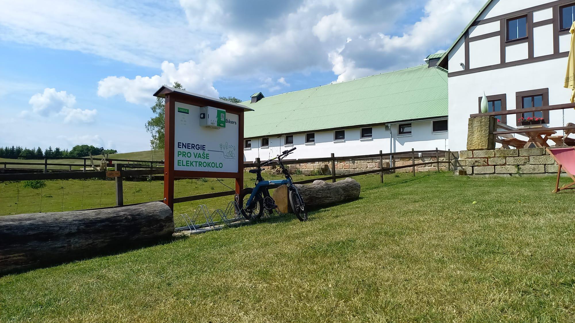 Nabíjecí stanice Farma Hvozd foto 4