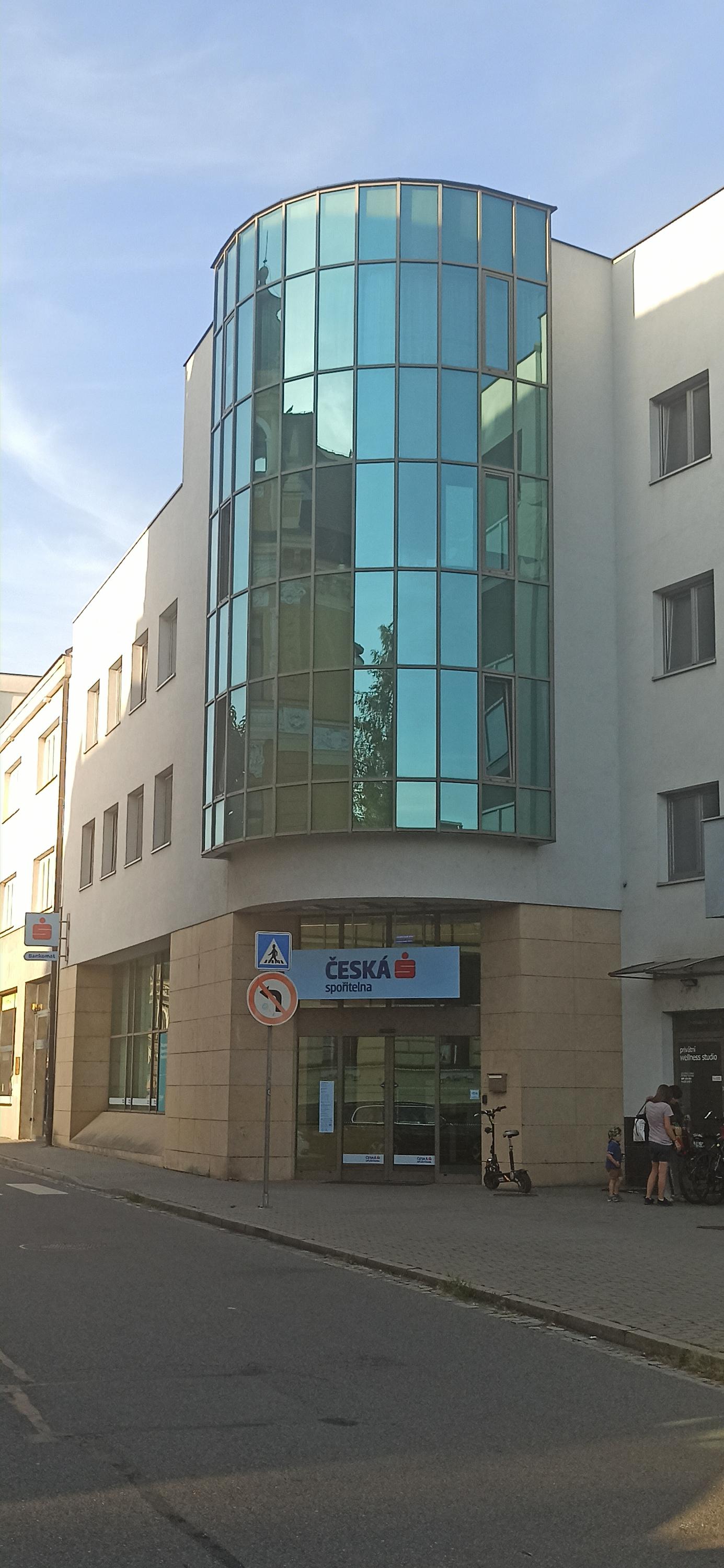 Česká spořitelna, a.s. foto 2
