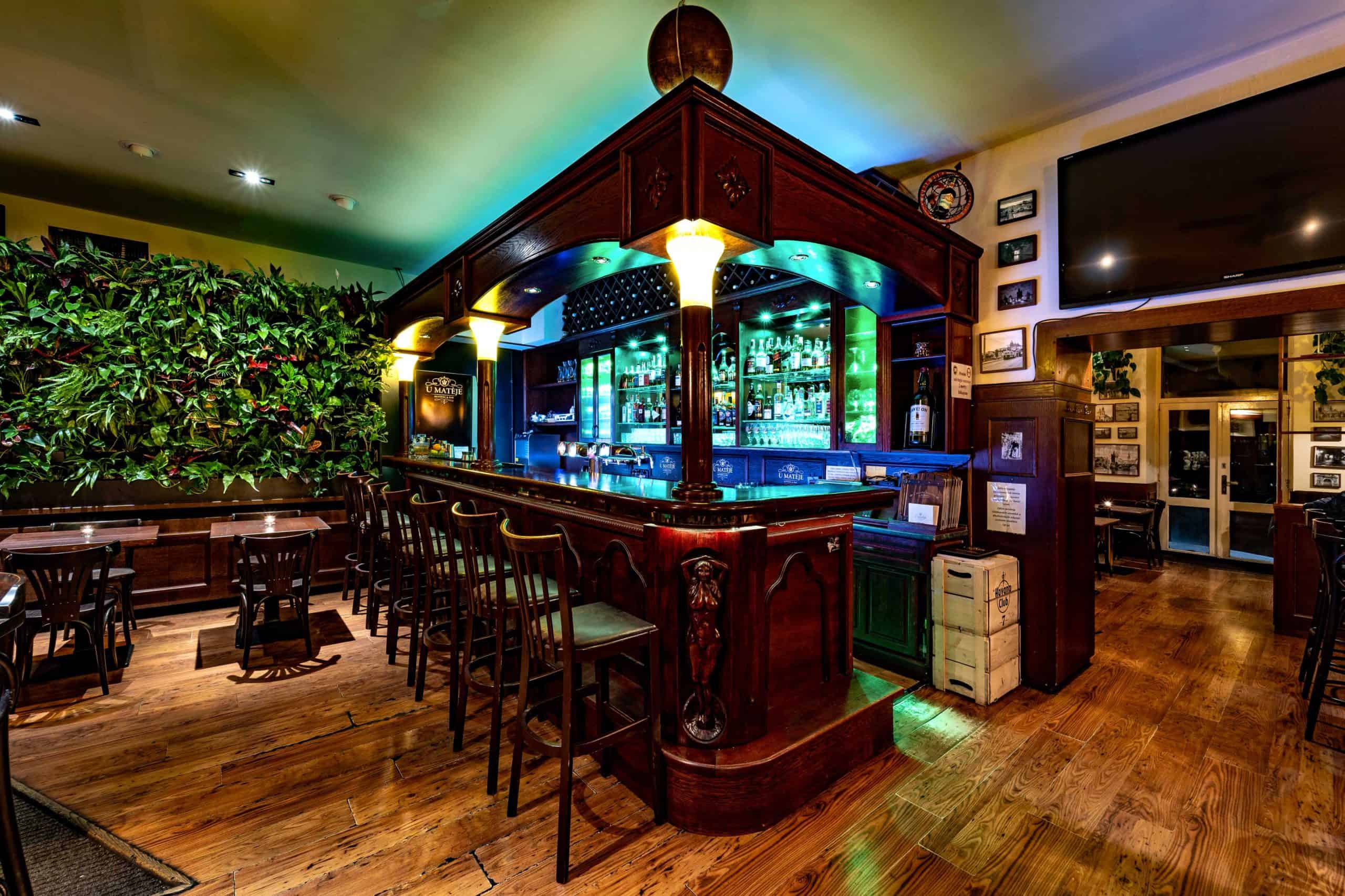 U Matěje Kotrby - Restaurace a Bar foto 4