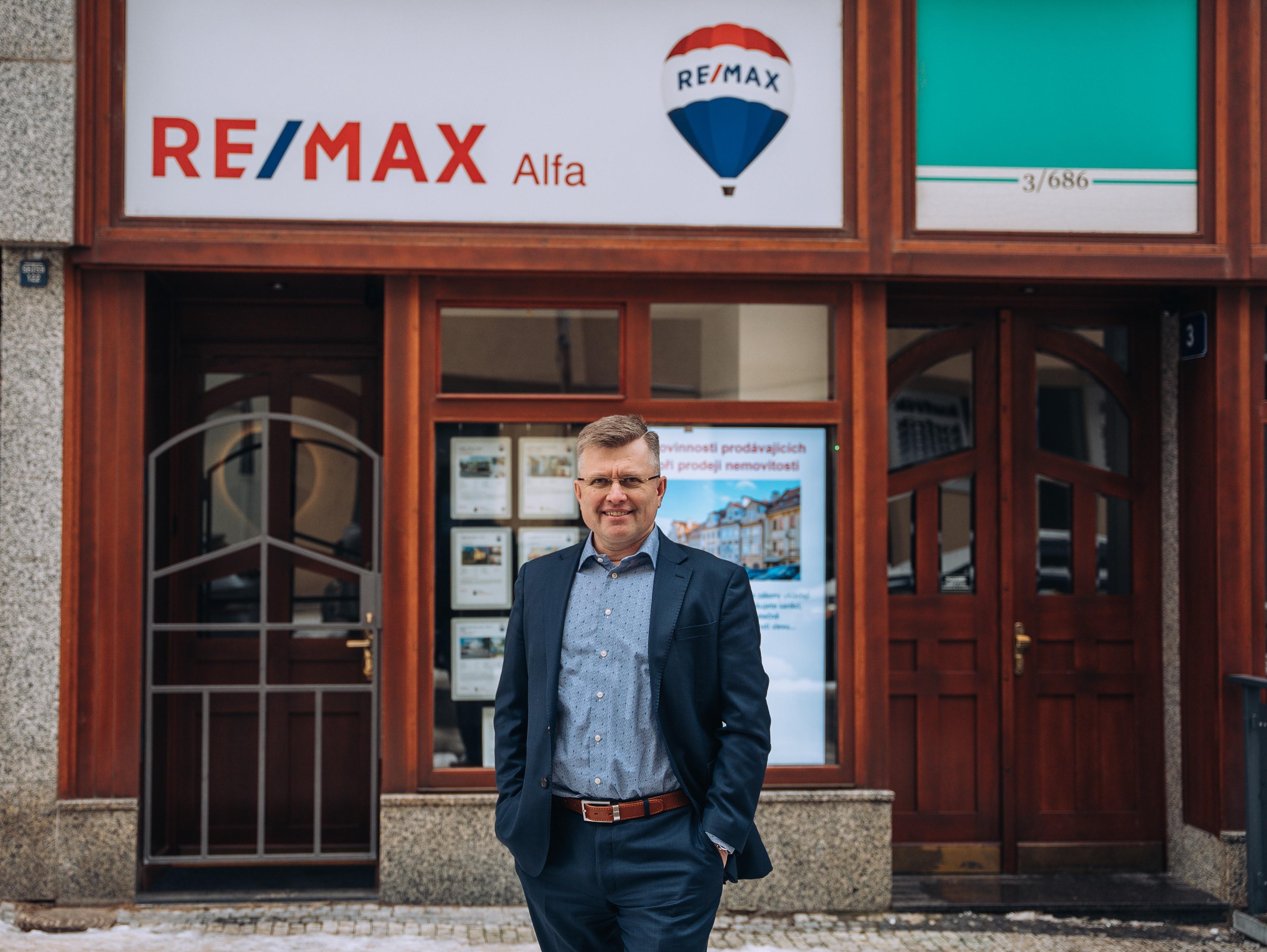 Ing. Jan Pohořelický - realitní makléř RE/MAX Alfa
