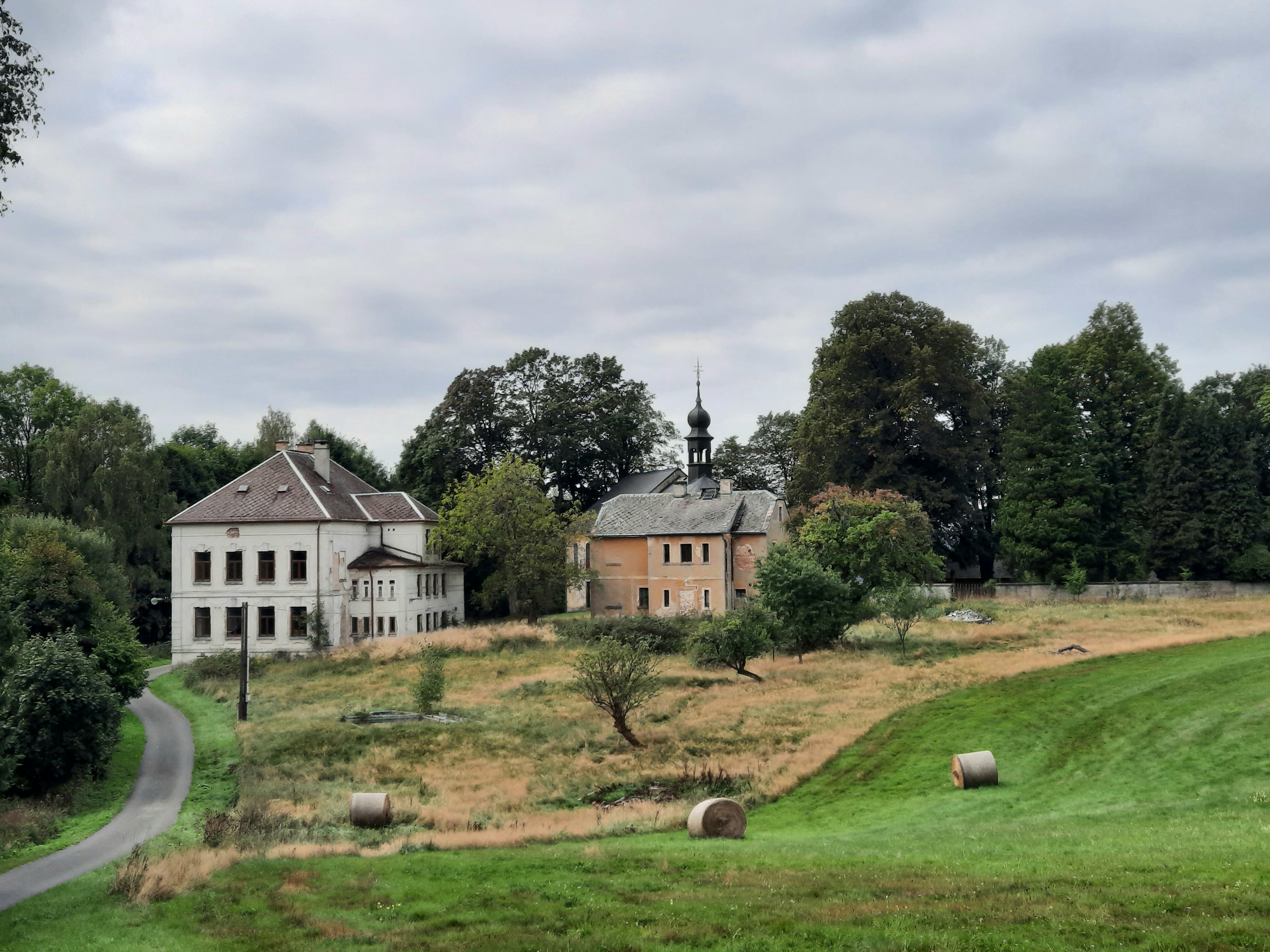Římskokatolická farnost Sněžná u Krásné Lípy foto 5