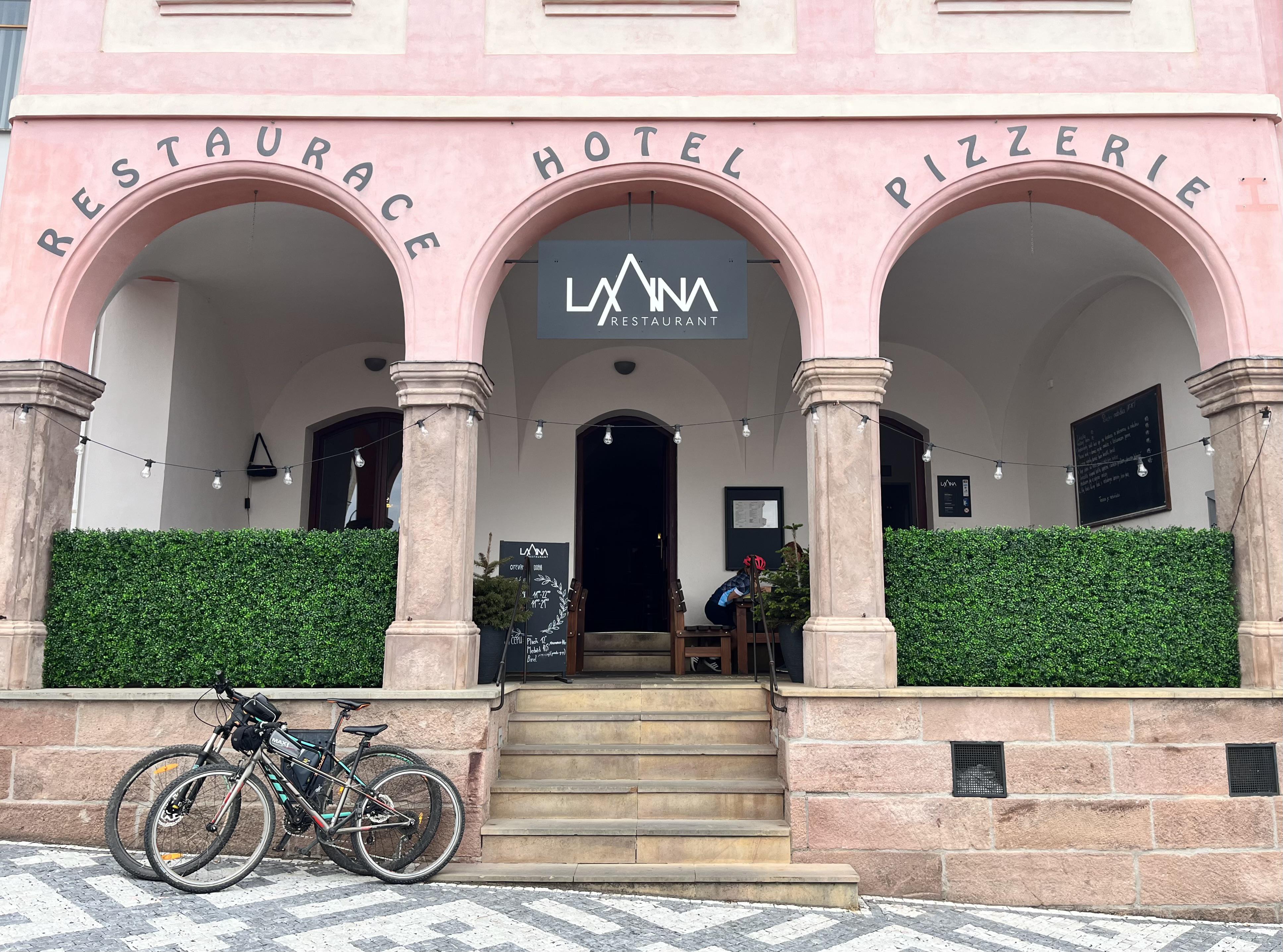 Lavina restaurant a hotel Na Staré poště foto 2