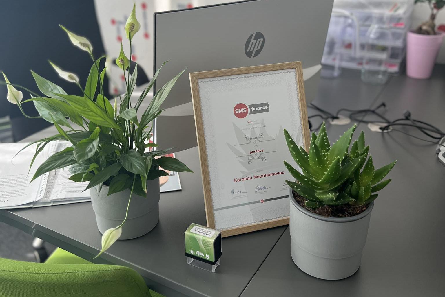 Karolína Neumannová - SMS finance, a.s.