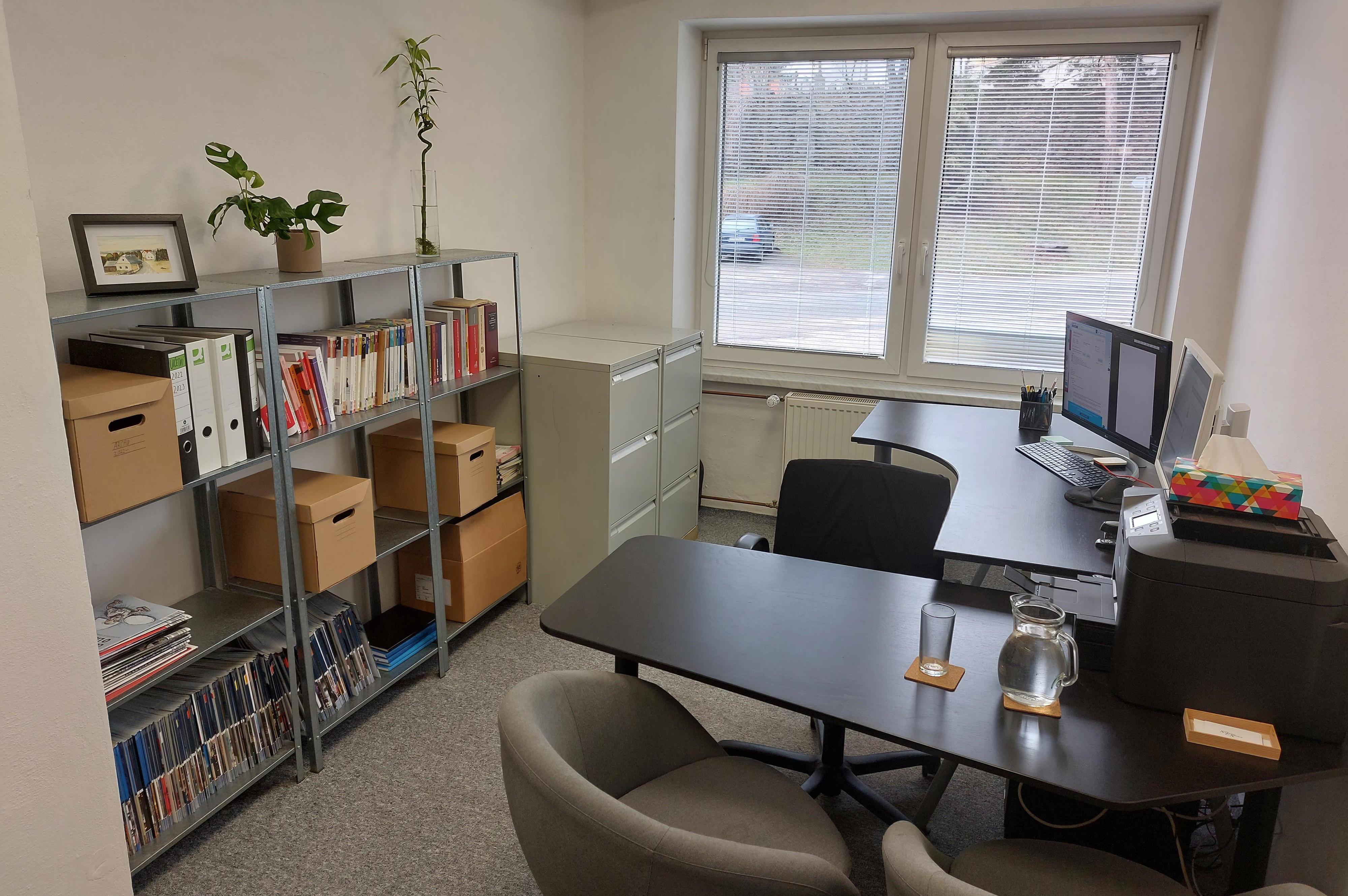 Mgr. Adam Zavřel, advokát