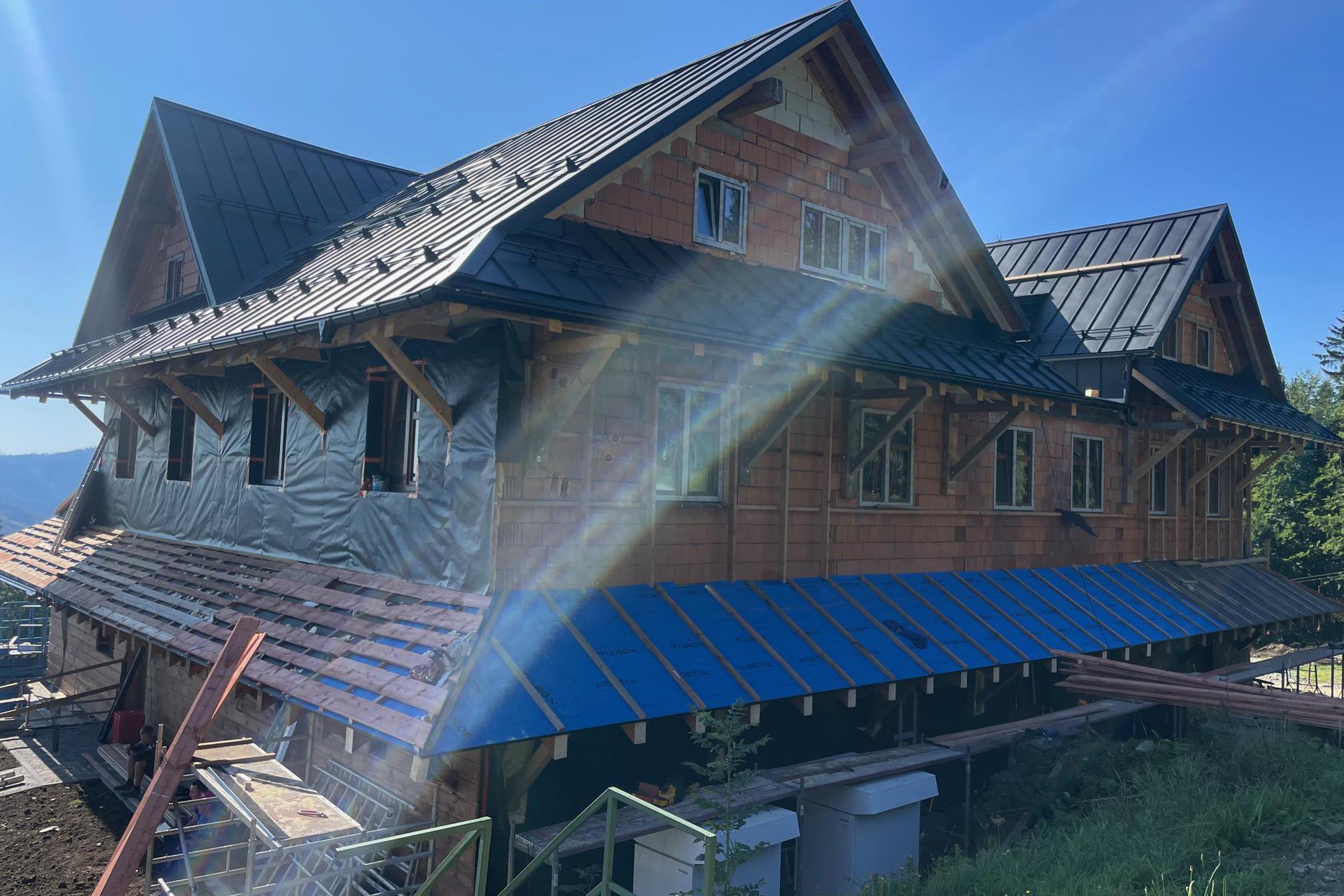 Střechy Radek Huvar