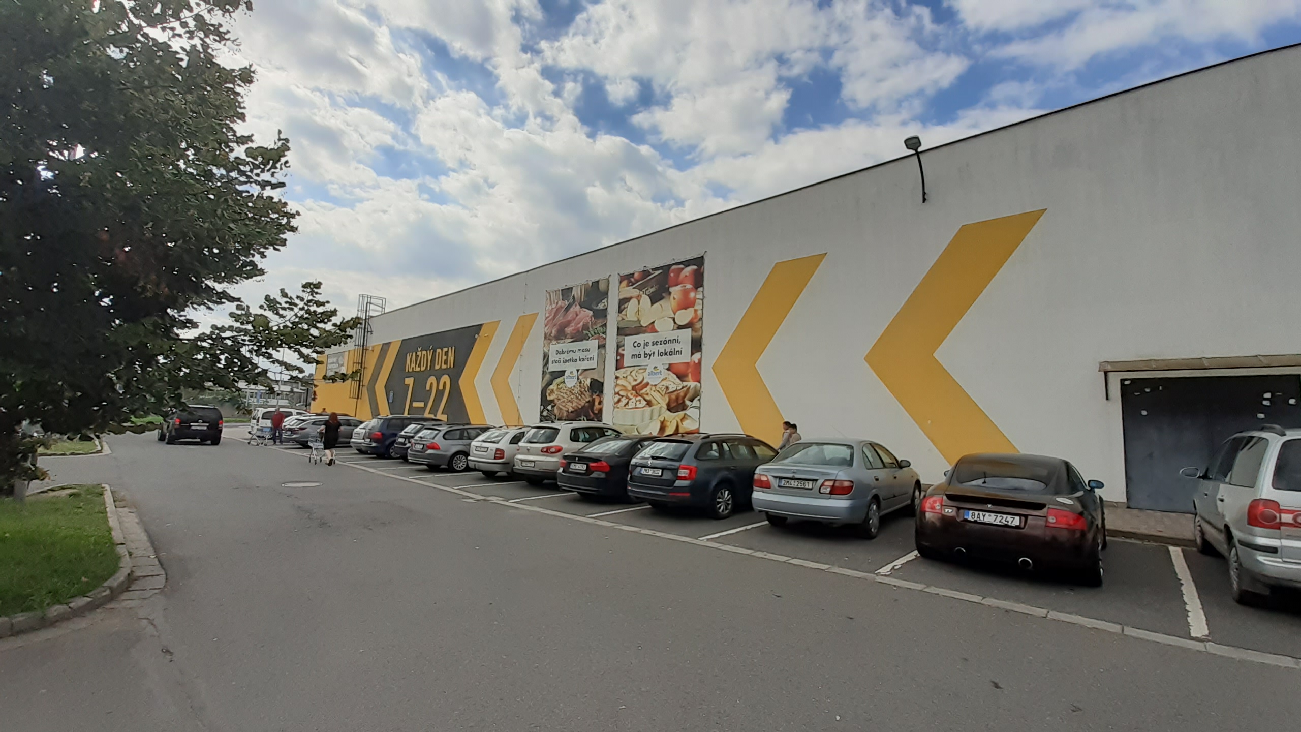 Albert Hypermarket foto 3