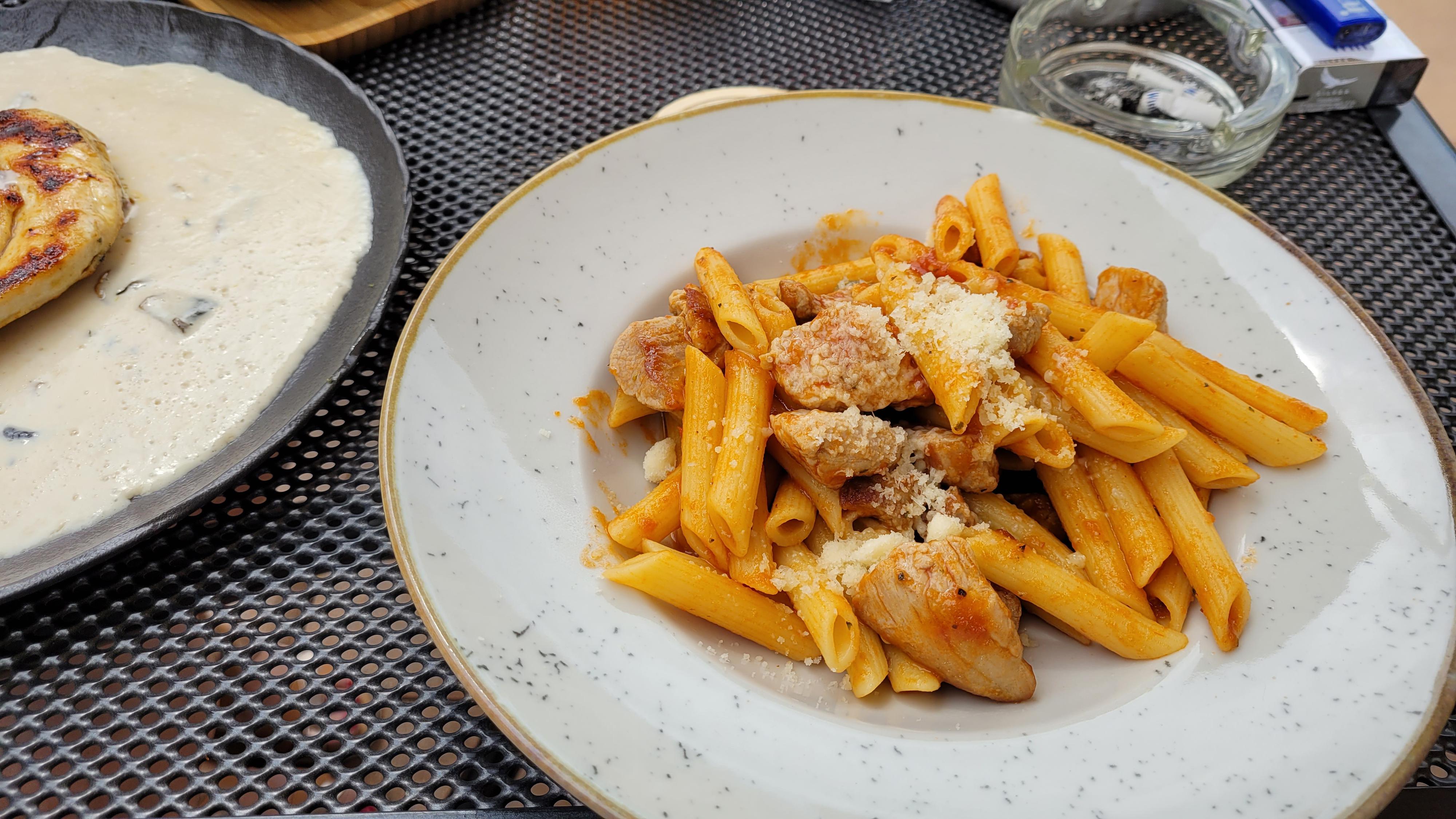 Pizzeria La Piazza foto 4