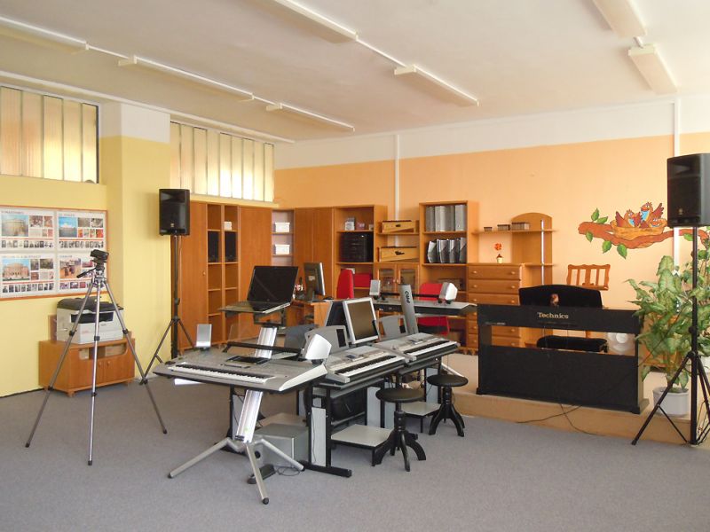 Soukromá základní umělecká škola Lídl Music foto 2