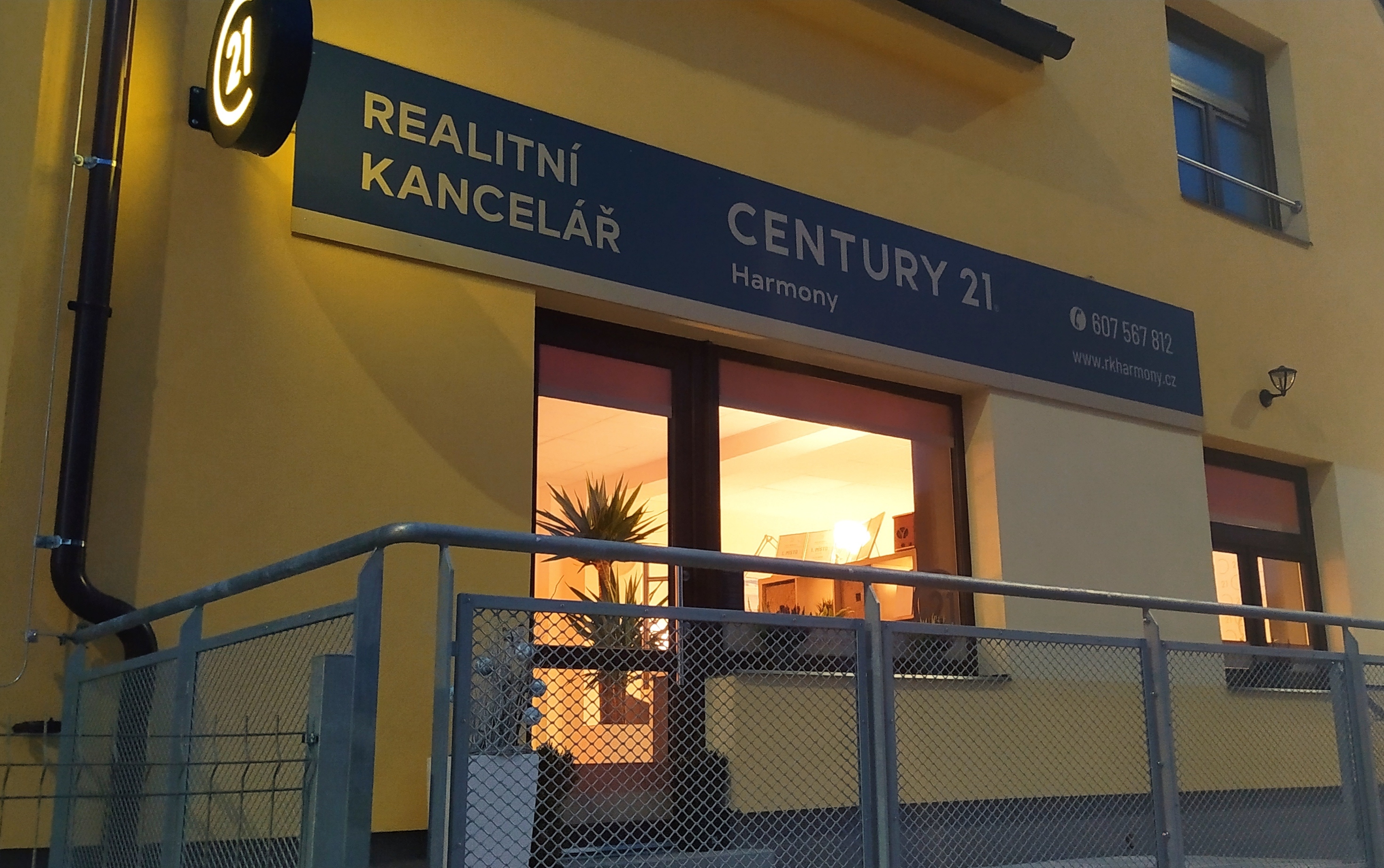 CENTURY 21 HARMONY foto 6