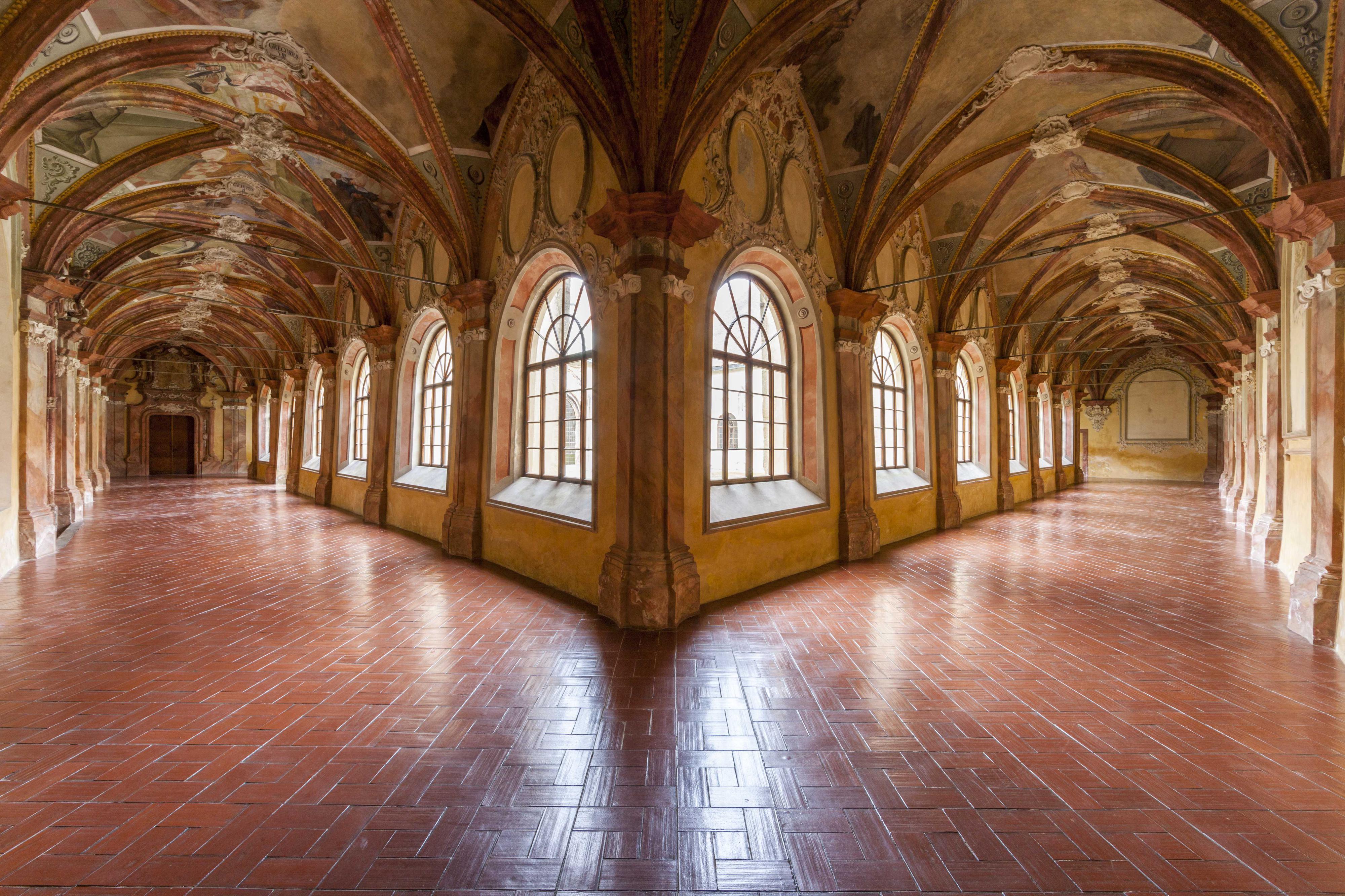 Klášter Zlatá Koruna foto 3