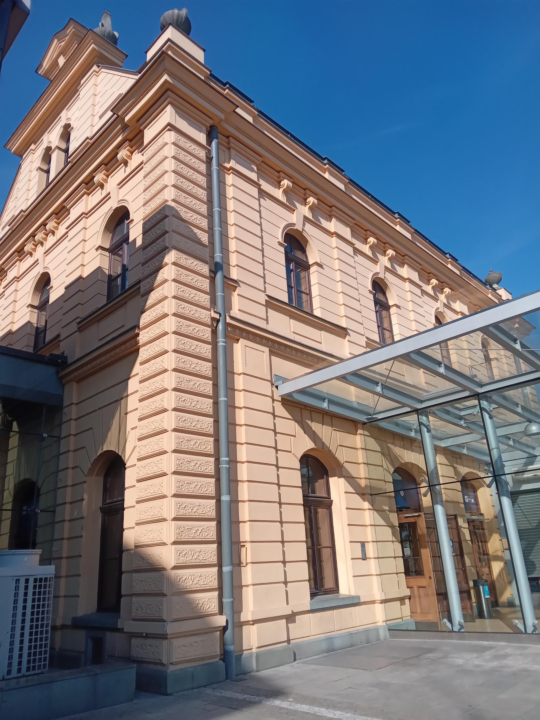 Nádražní restaurace foto 2