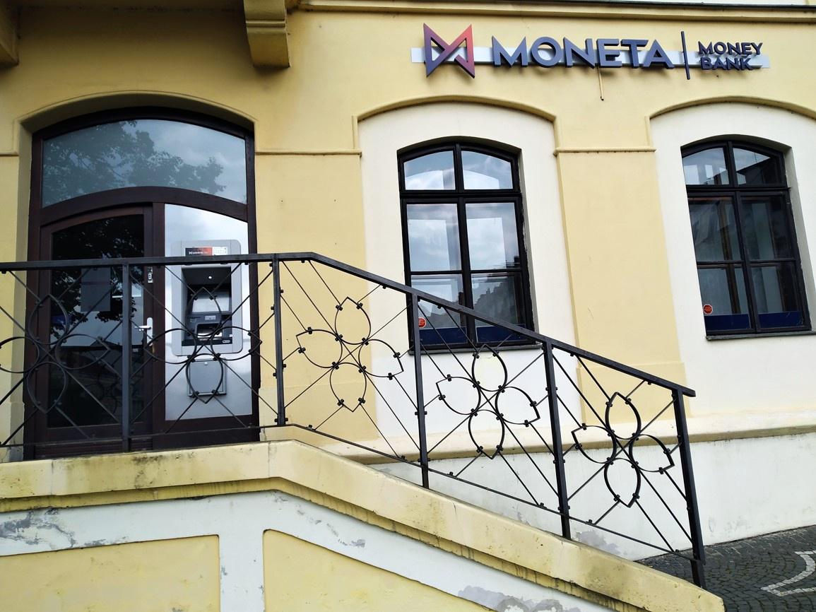 Bankomat MONETA Money Bank vkladový foto 2