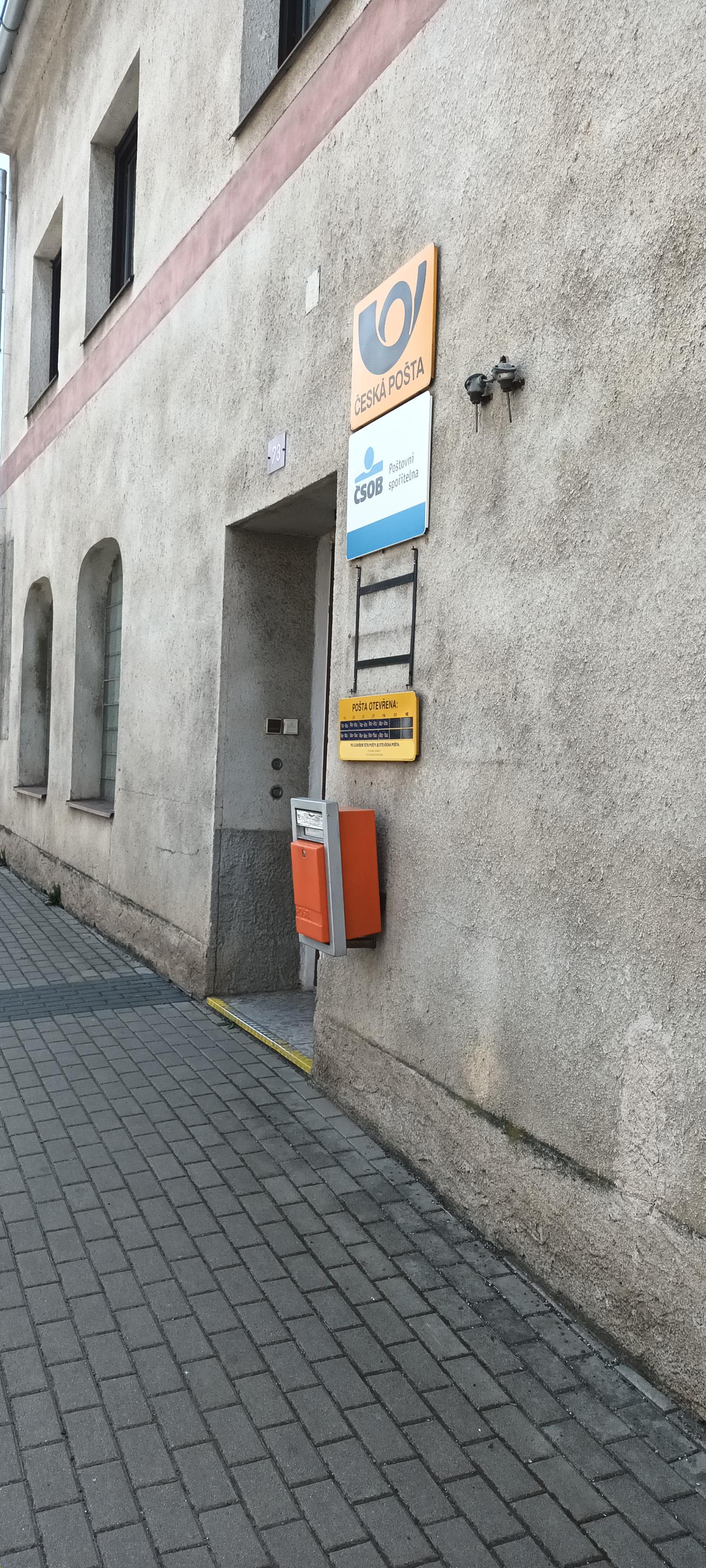 Pošta Rovensko pod Troskami foto 2