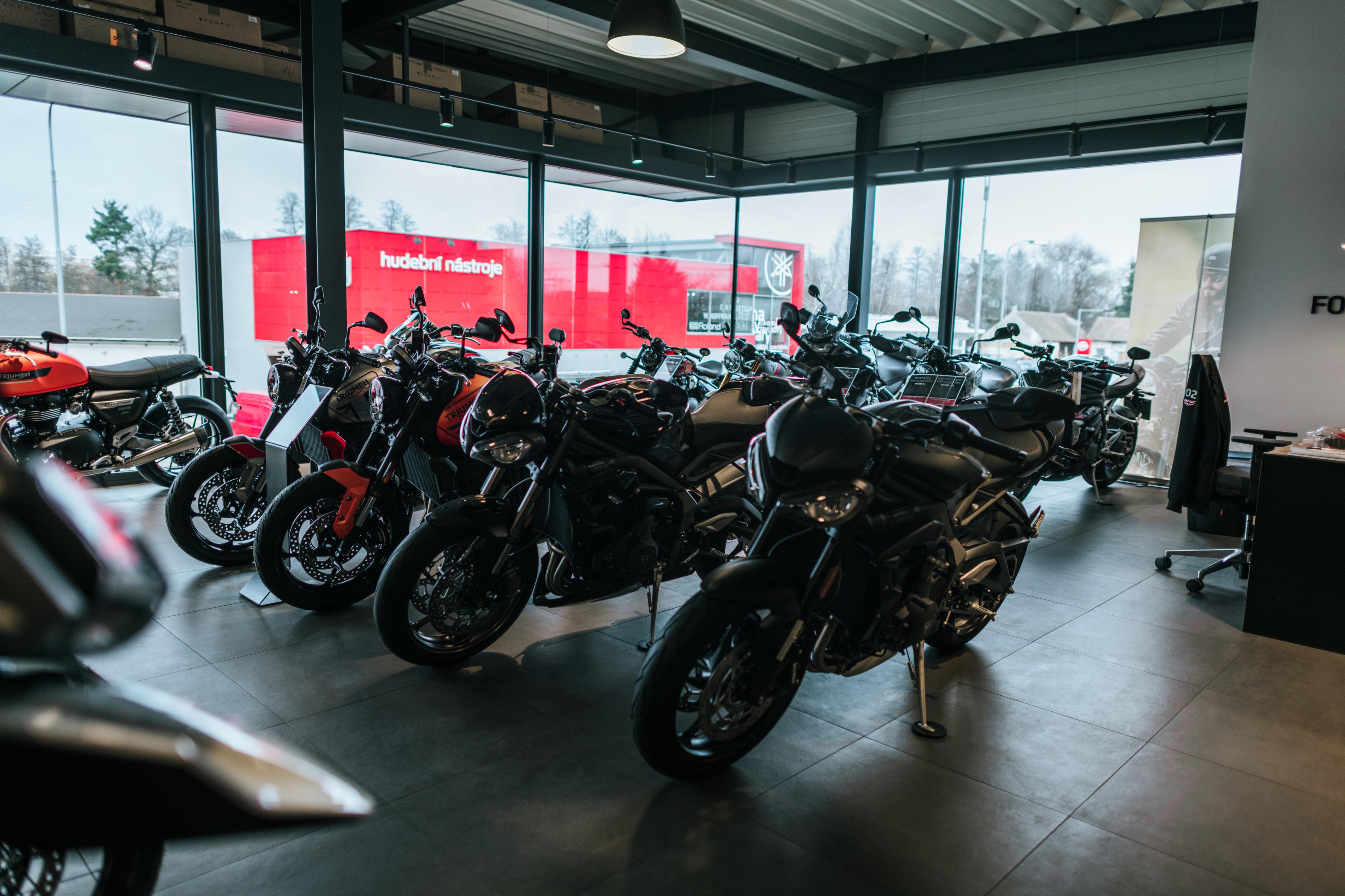 MOTOCENTRUM HK foto 4