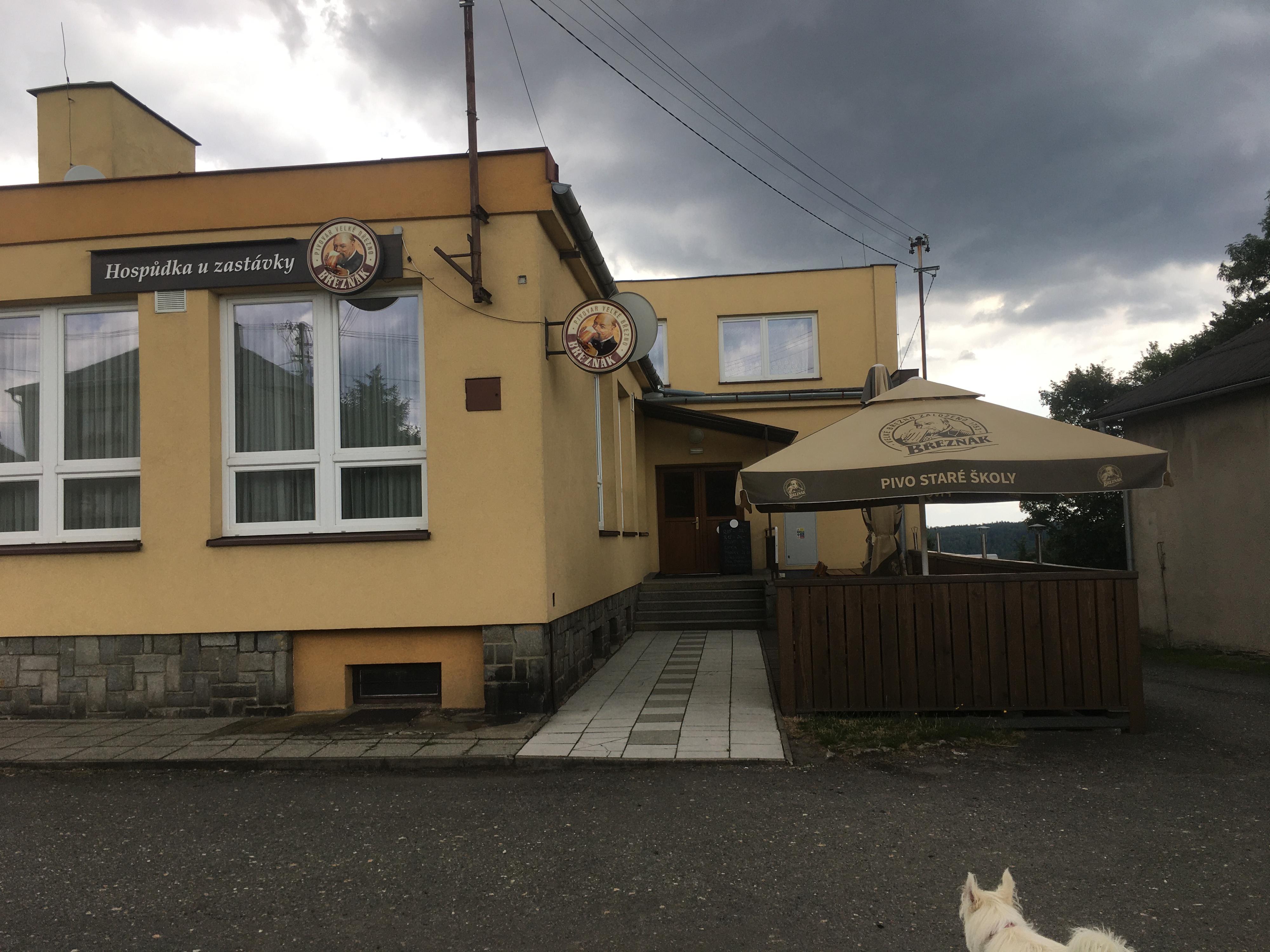 Hospůdka u zastávky foto 3