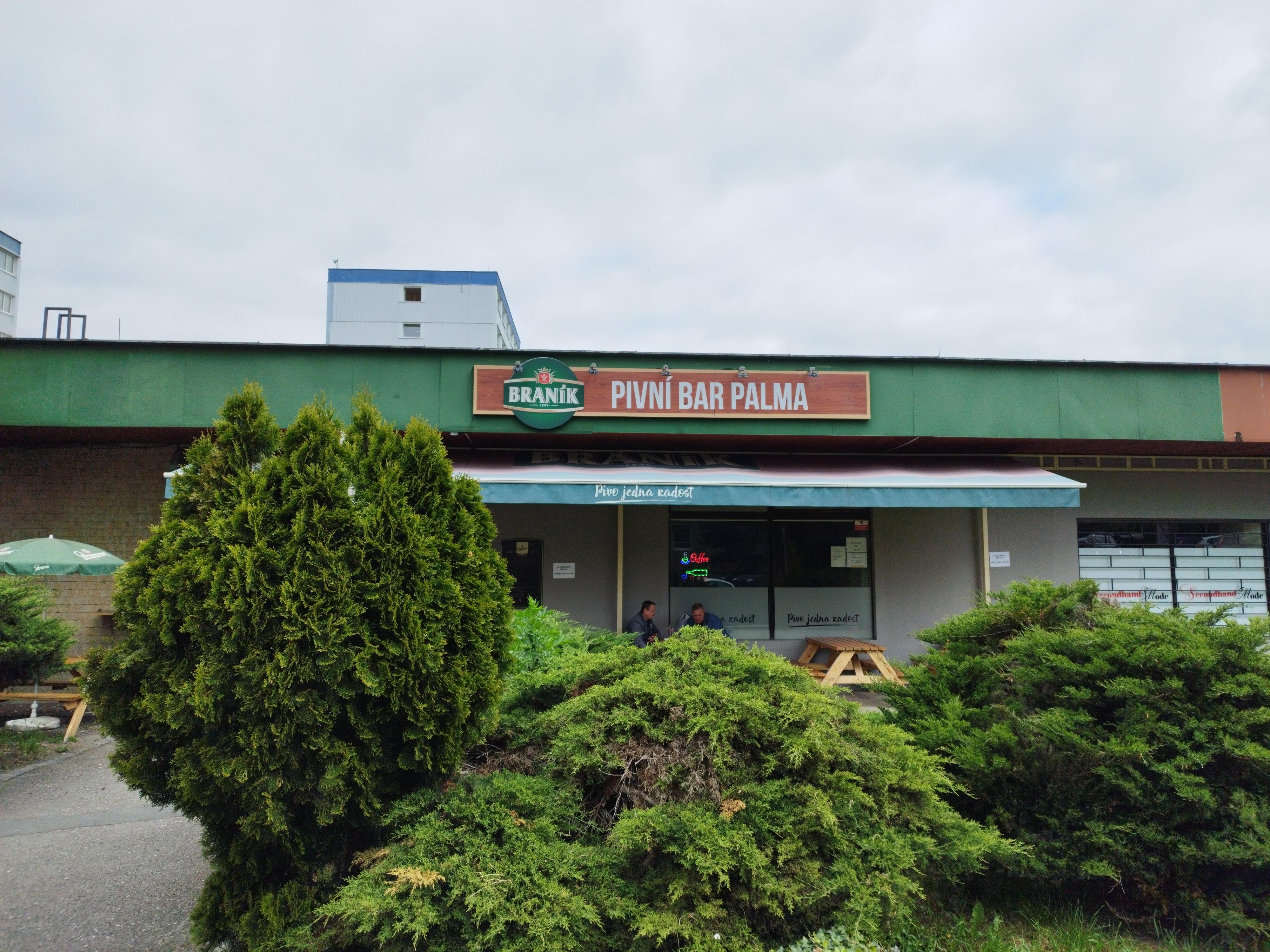 Občerstvení Horolezecká 867/1 foto 2