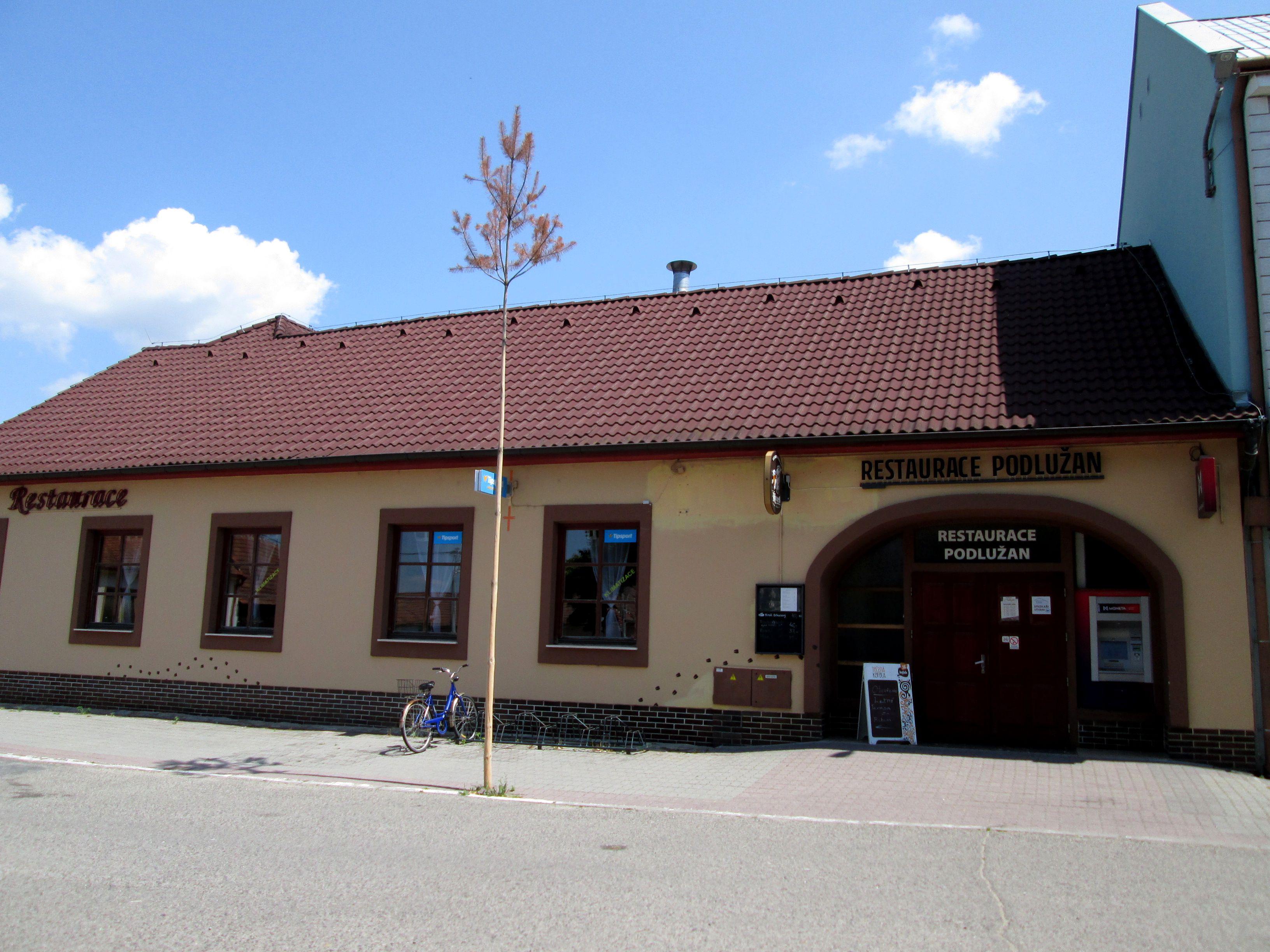 Restaurace Podlužan