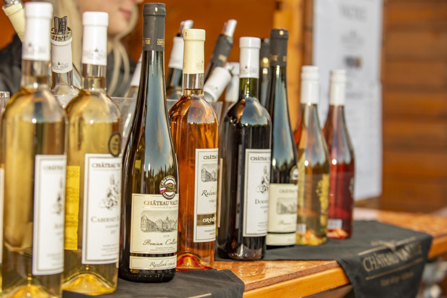 Slavnosti vína a jídla (a dětský den)