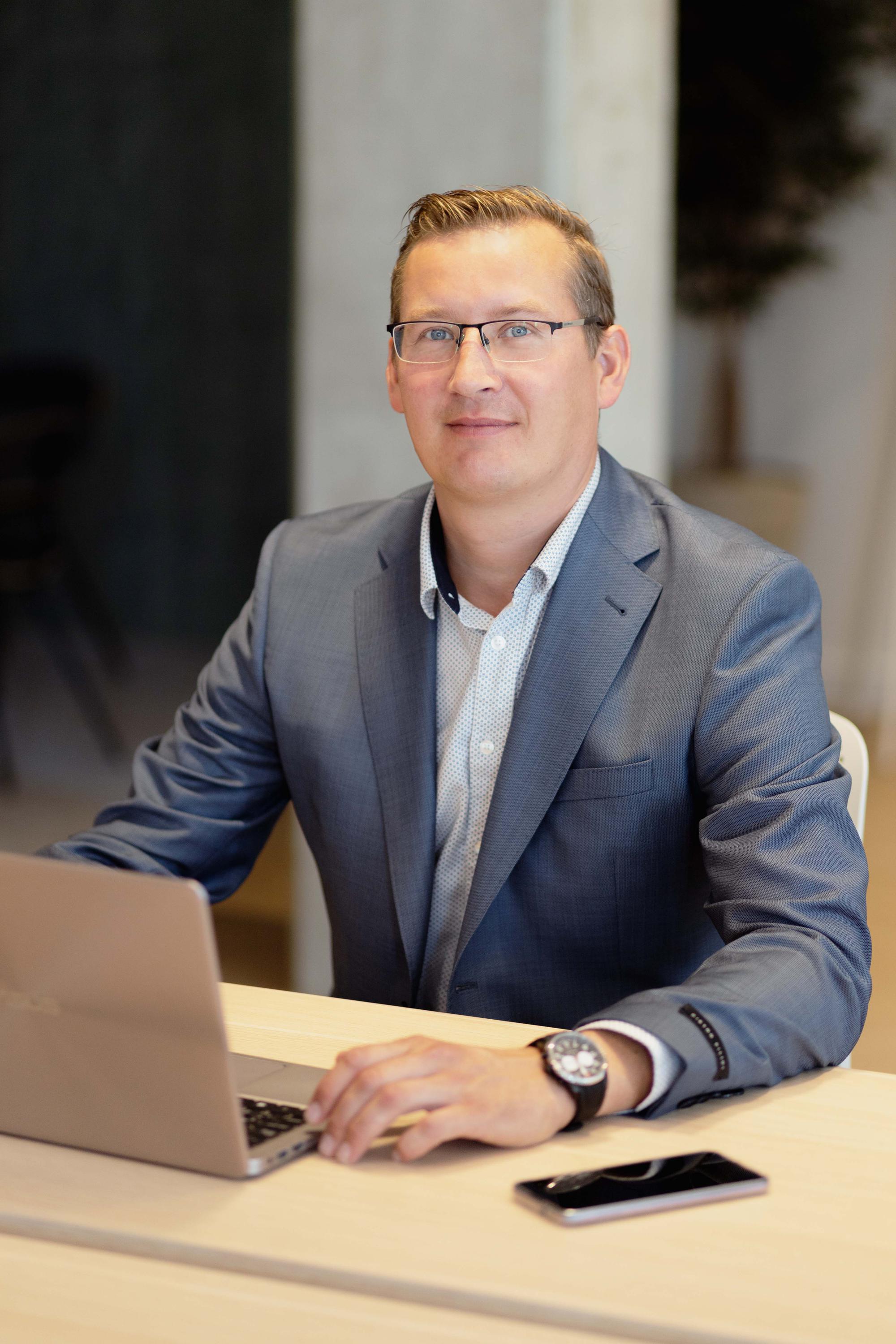 Richard Sviták, realitní makléř foto 3