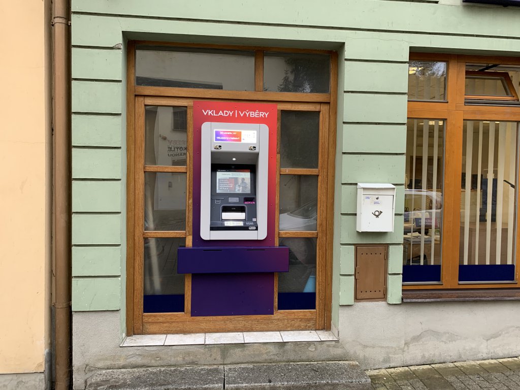 Bankomat MONETA Money Bank vkladový foto 2