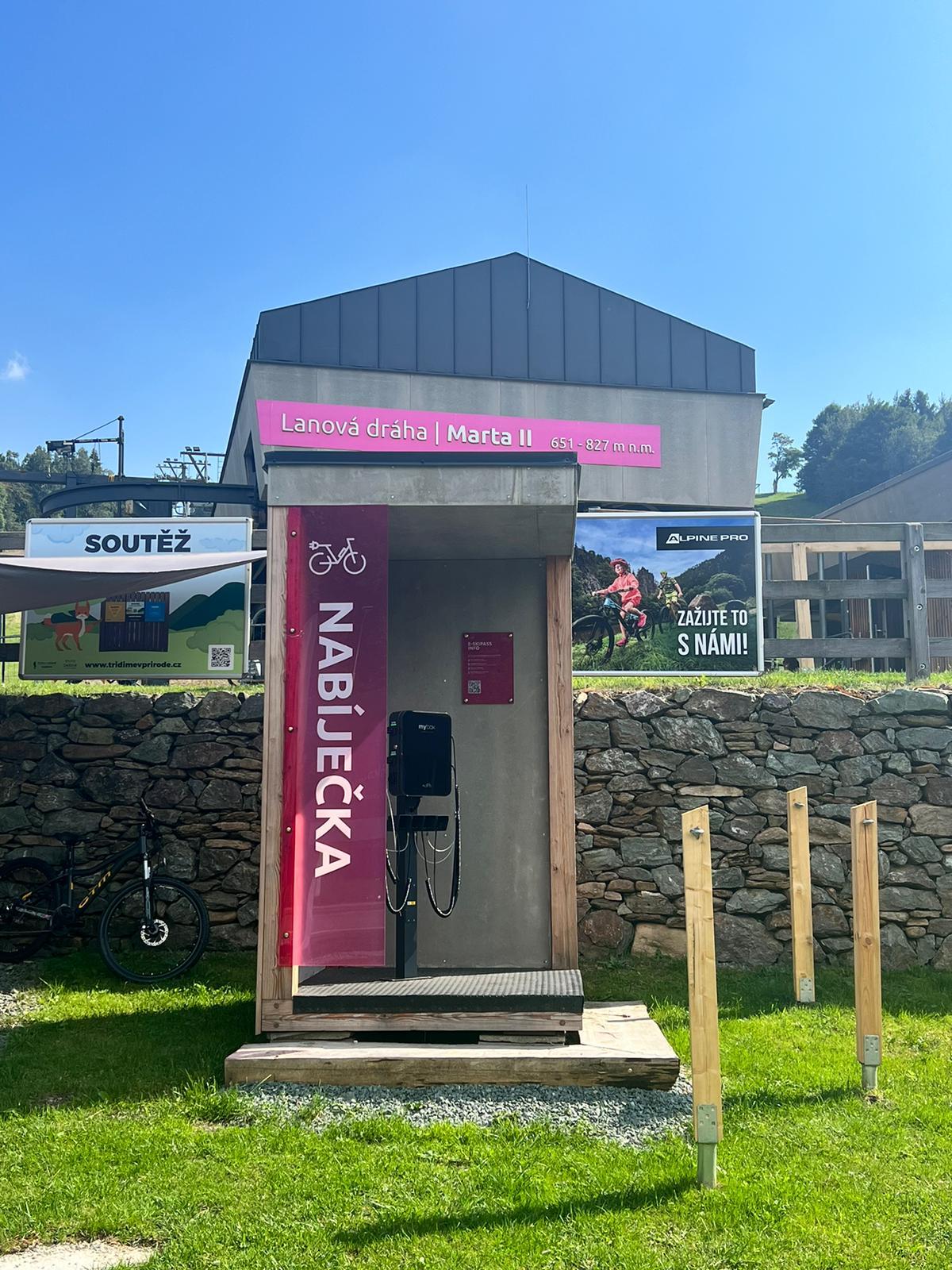 Nabíjecí stanice Skicentrum foto 2