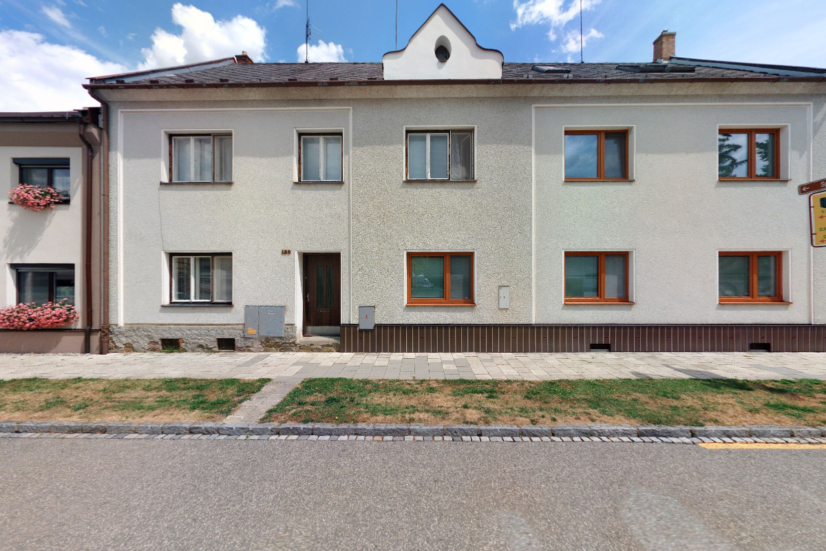 Lada Koutná - Kadeřnice