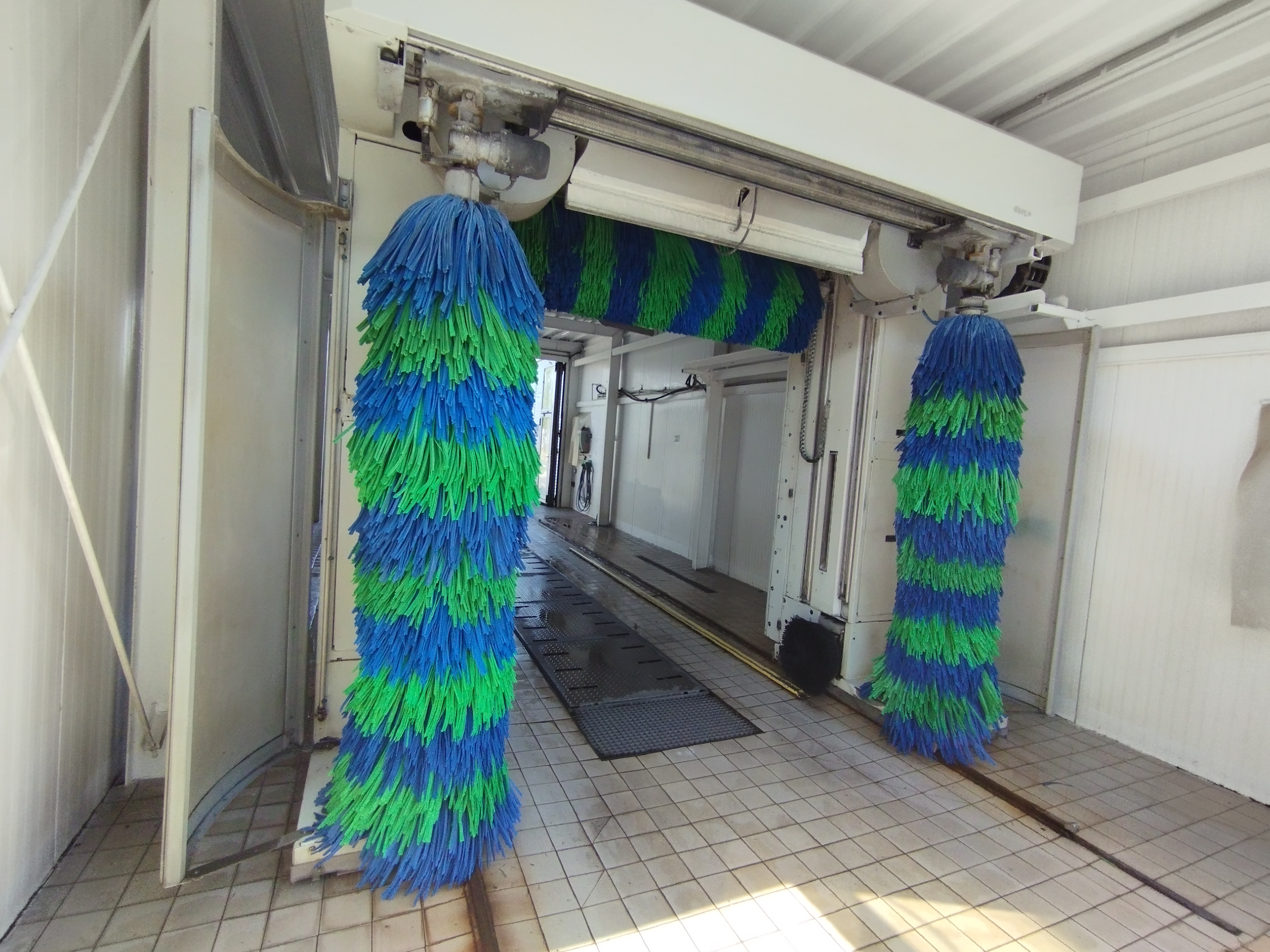 OMV TOP Wash - mycí linka foto 2