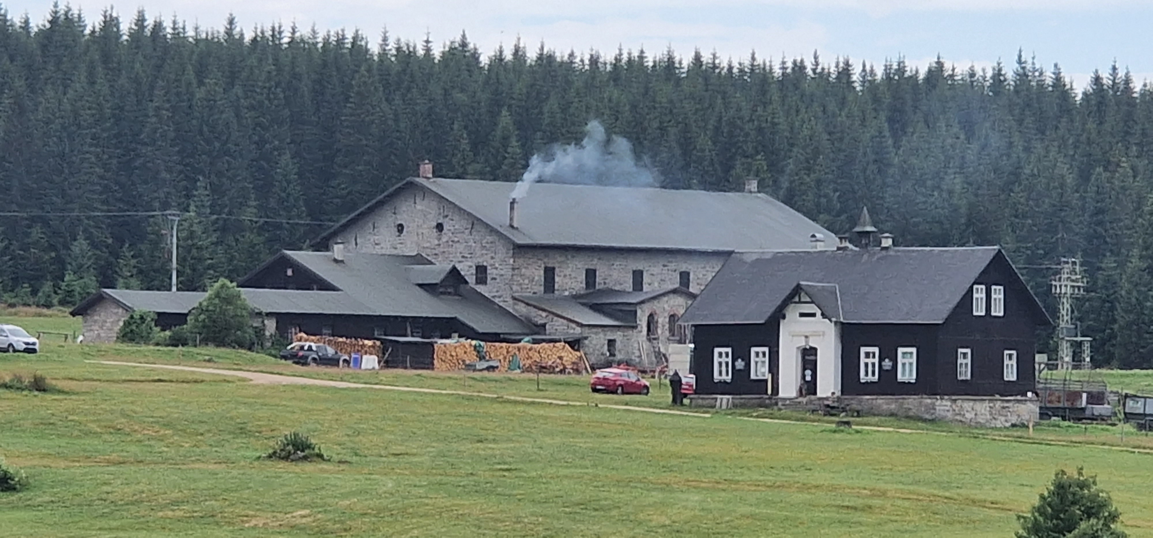 Sportovní hala Sklárna foto 3