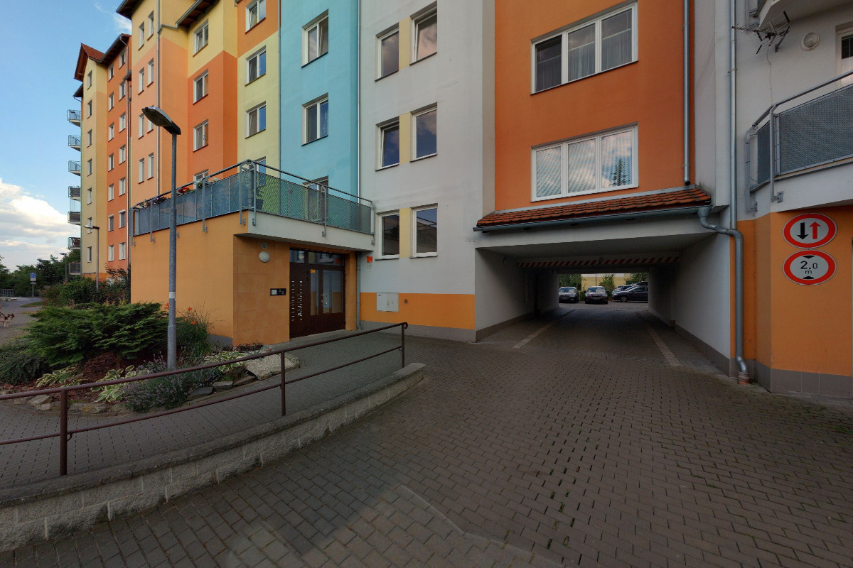 Účetní služby u střední polytechnické školy