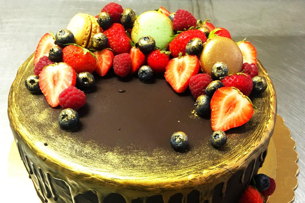 I. Hlaváčová CUKRÁRNA - KAVÁRNA