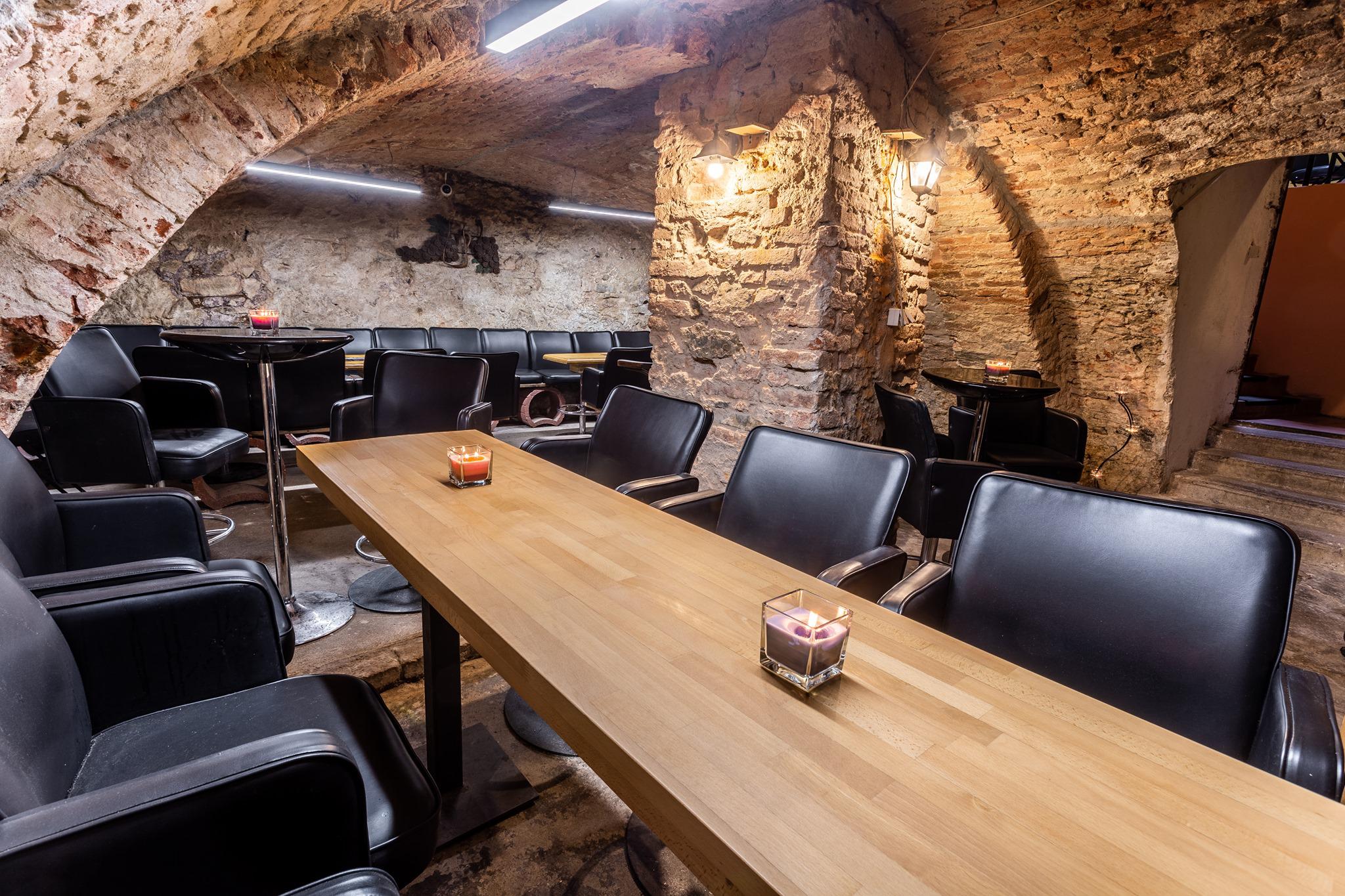 Vinný šenk U Zlatého beránka foto 6