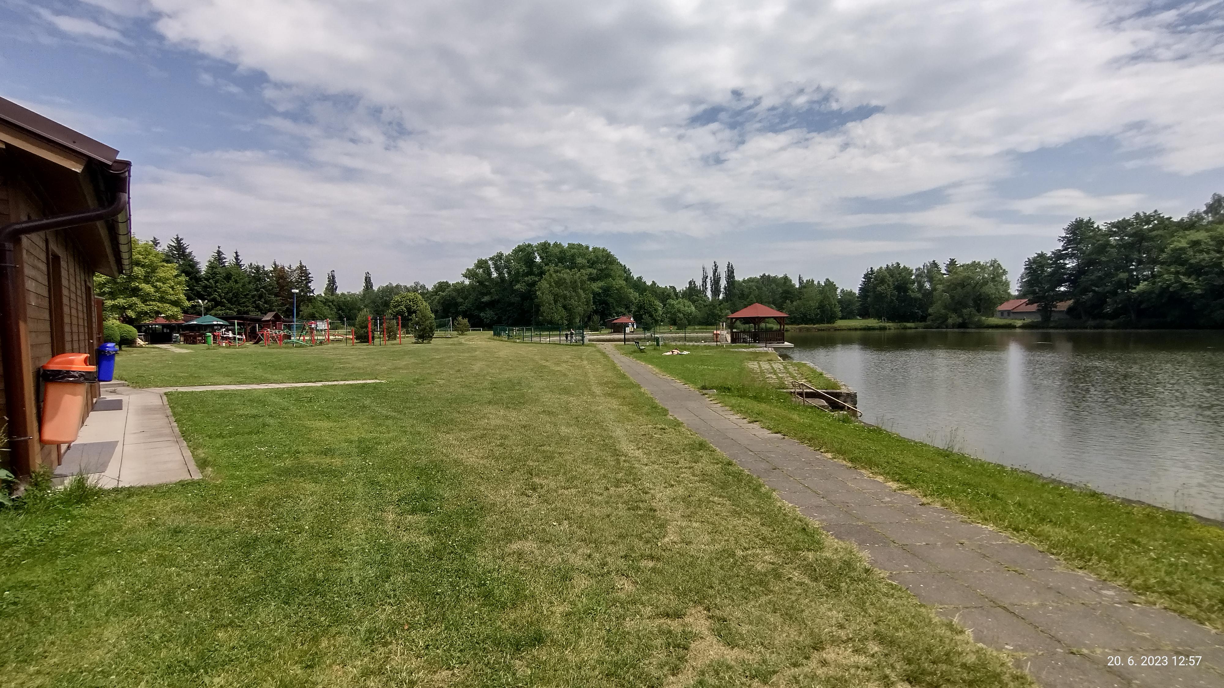 Koupaliště u Sadoňského rybníka foto 6