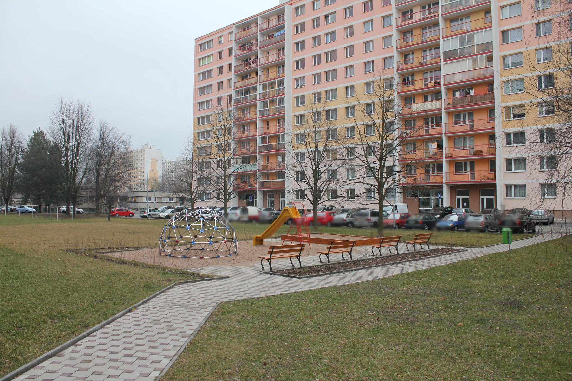 SVJ Pardubice, Brožíkova 424-6