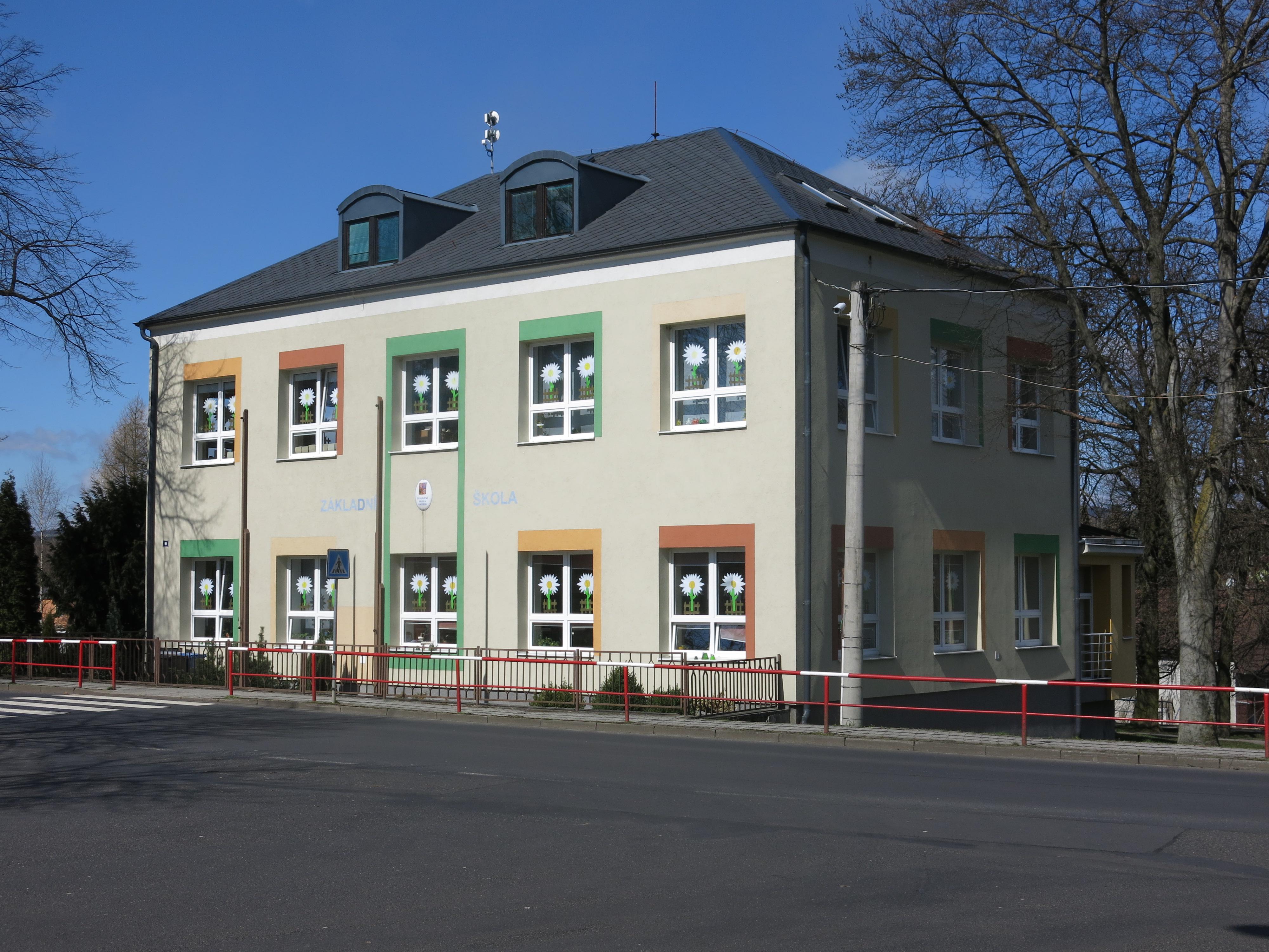 ZŠ Vintířov foto 2