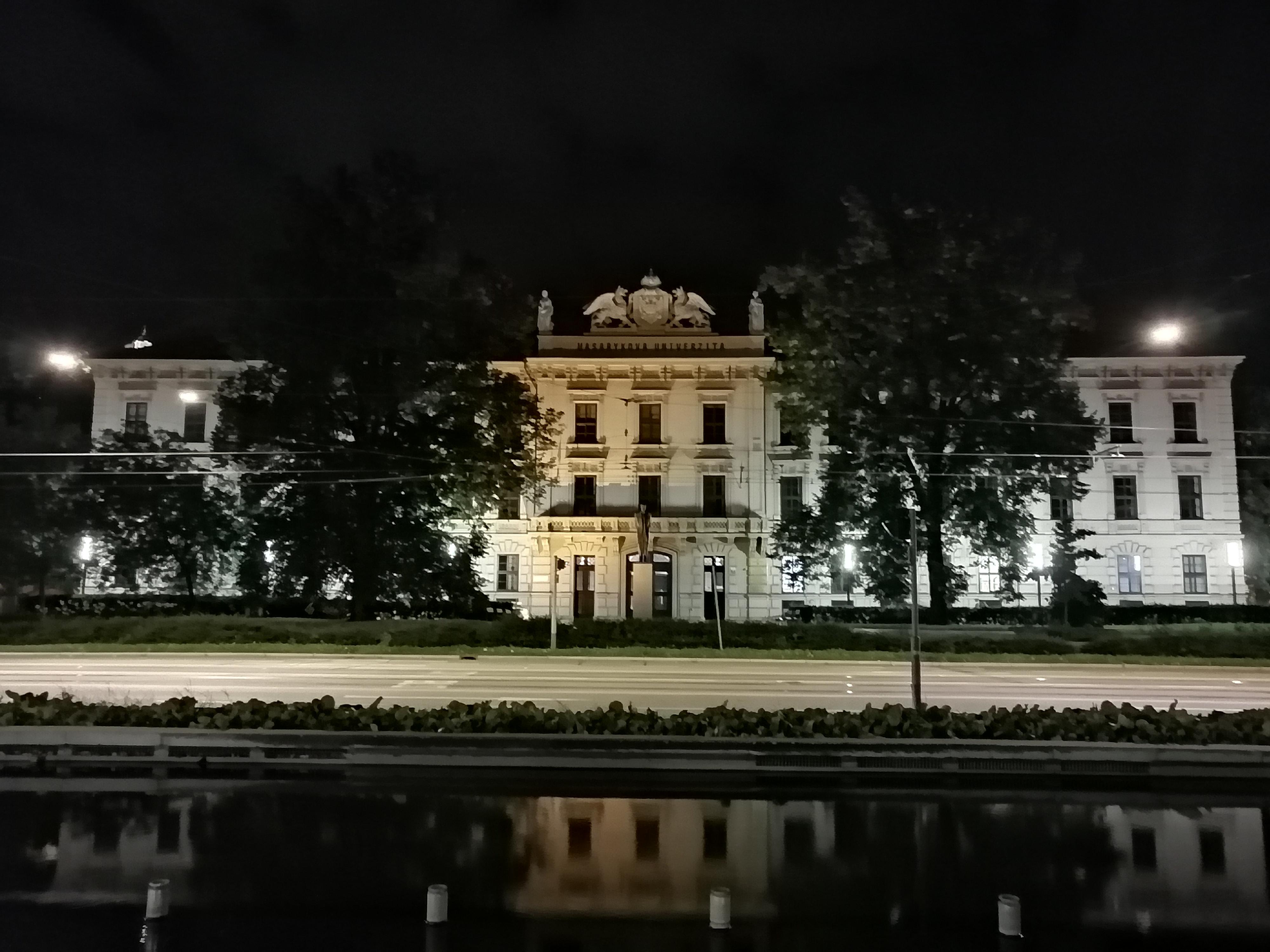 Stomatologická klinika Lékařské fakulty Masarykovy univerzity foto 3