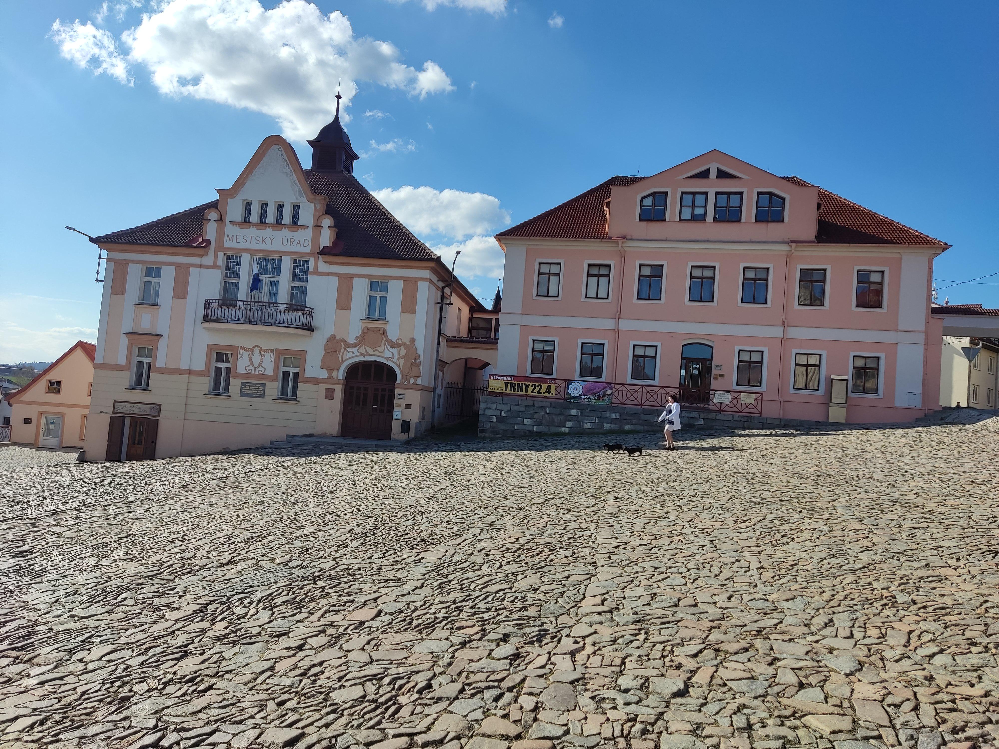 Nepomuk - městský úřad foto 5