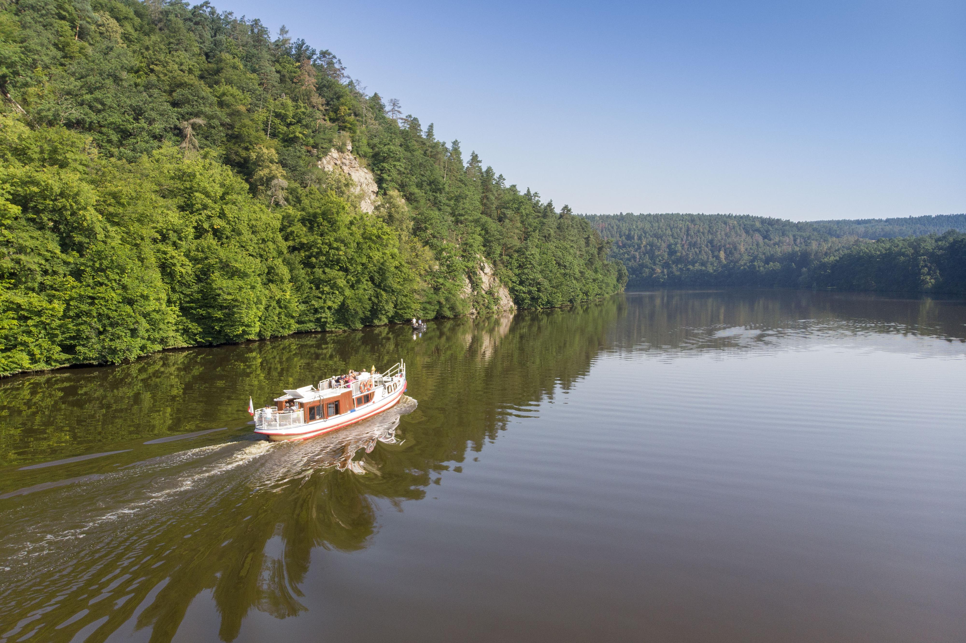 Jihočeská plavební společnost s.r.o. foto 3