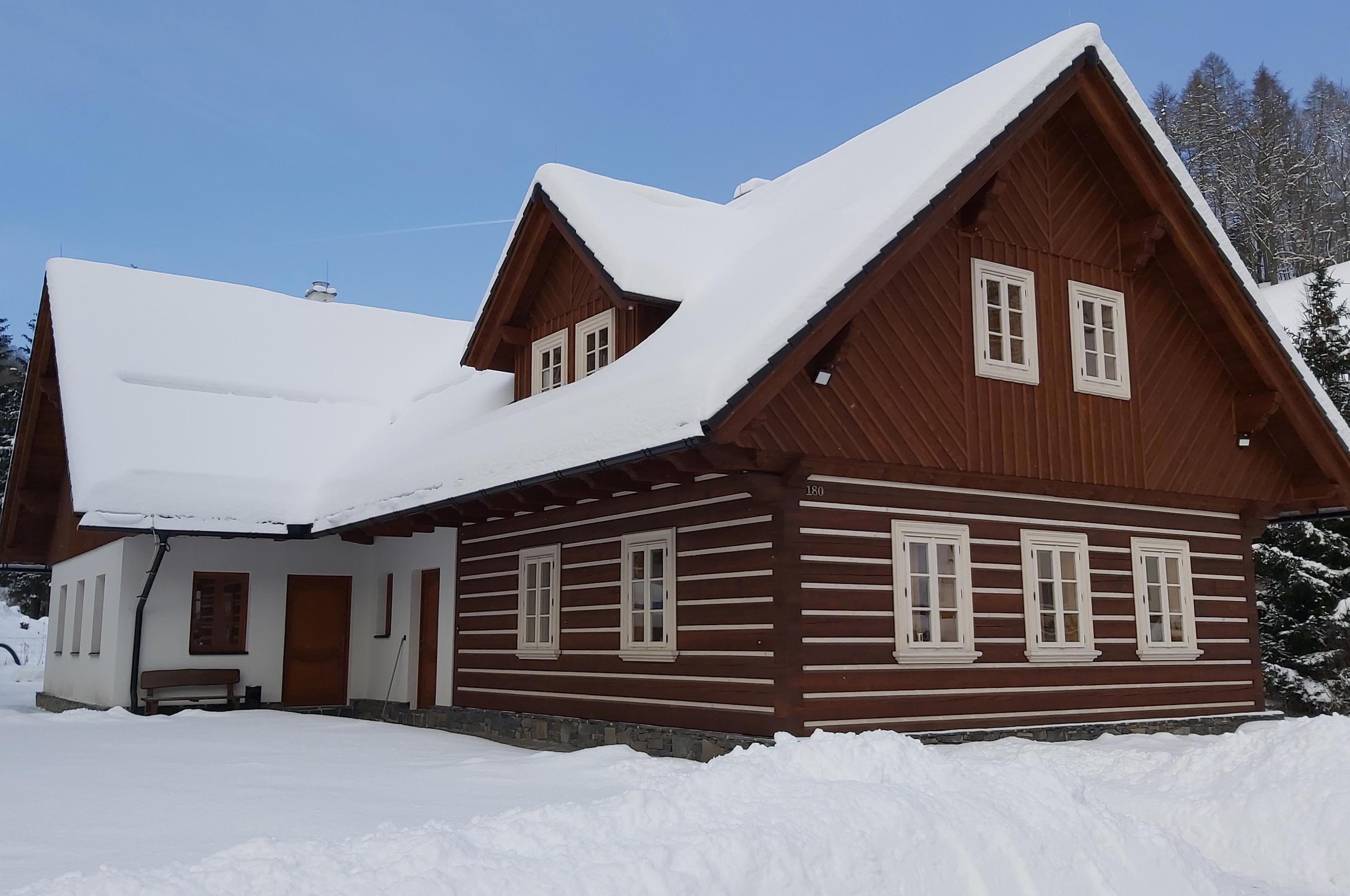 Chalupa Dolní Dvůr