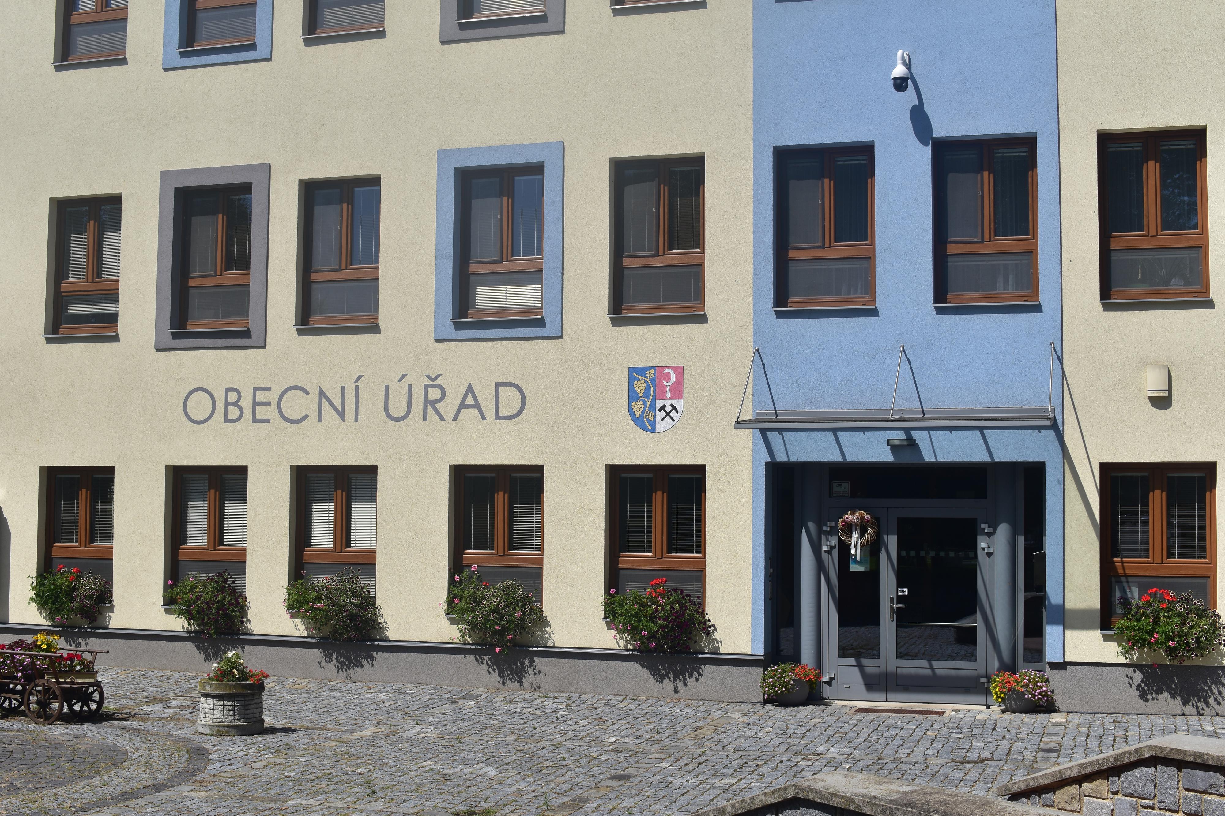 Šardice - obecní úřad foto 3