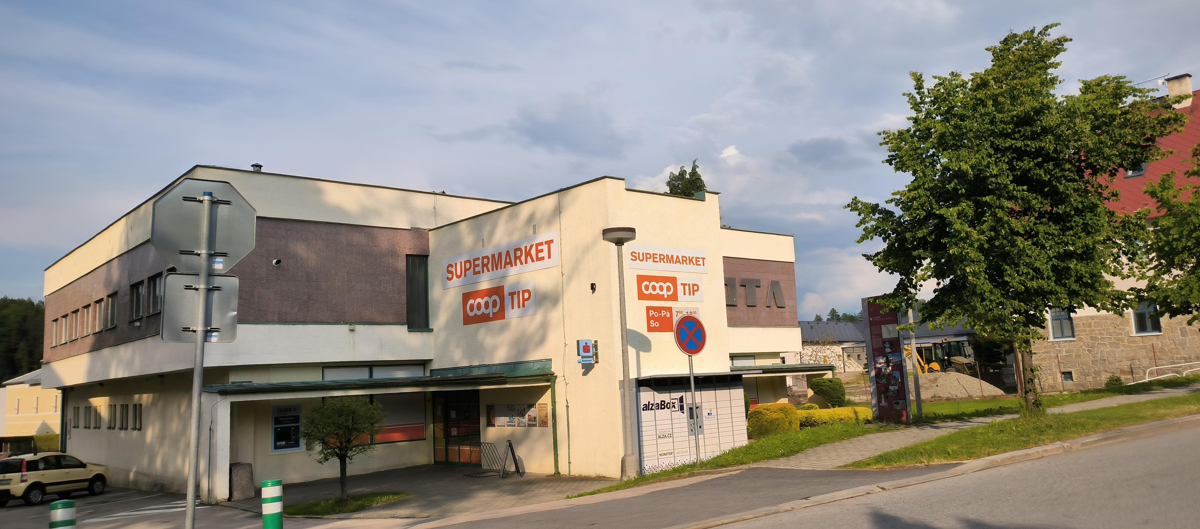 Supermarket COOP TIP foto 3