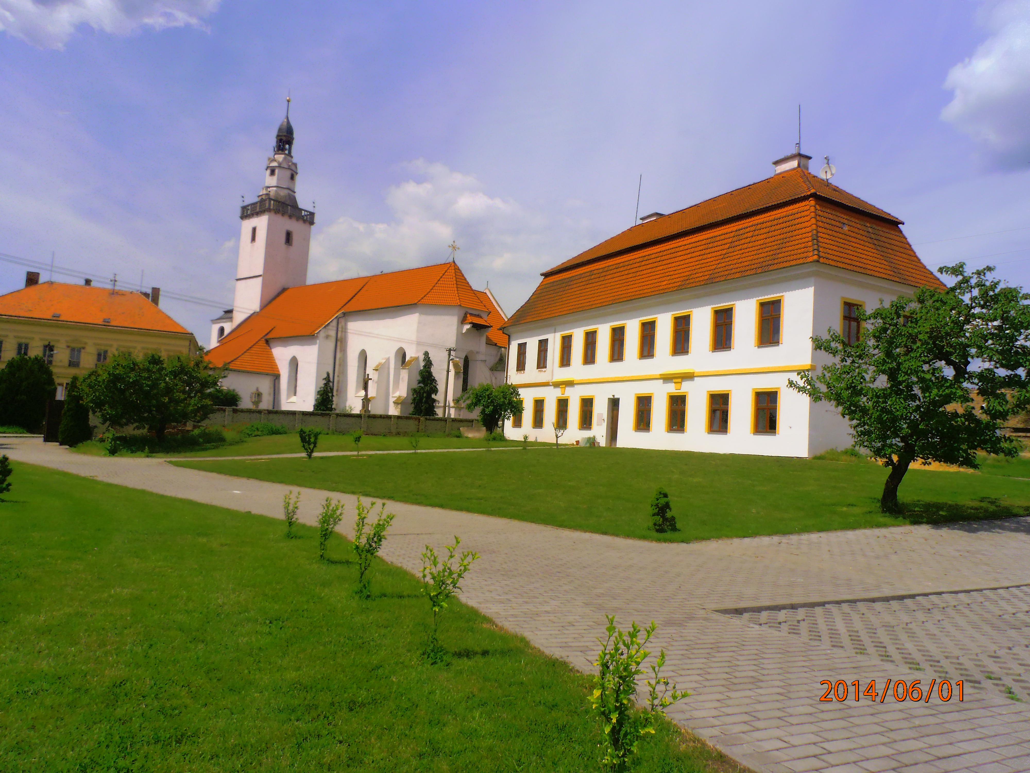 Římskokatolická farnost Olbramovice u Moravského Krumlova foto 3