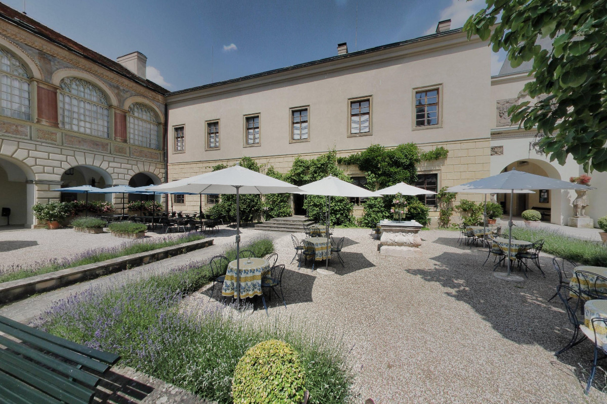 Spolek na podporu Zámeckého zvěřince a parku v Častolovicích