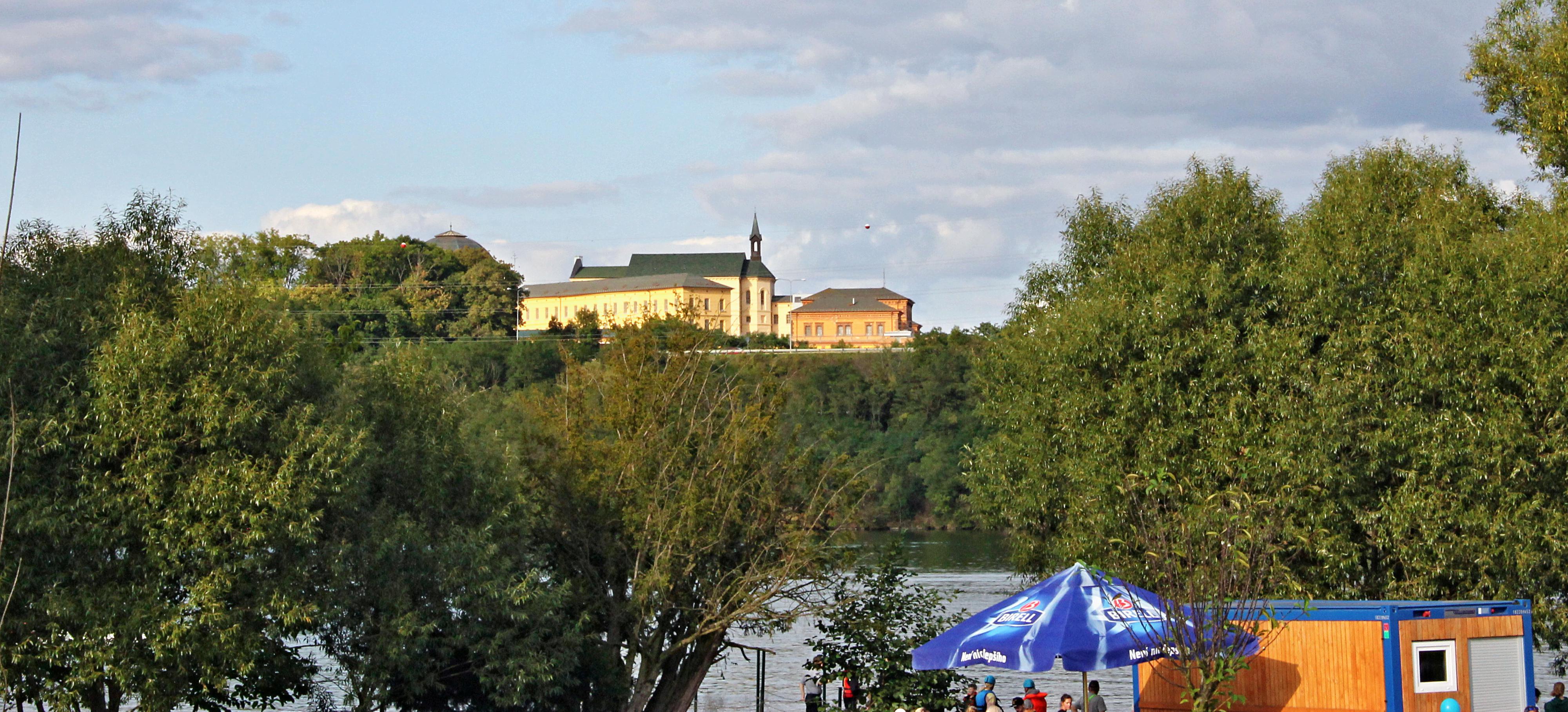 Půjčovna lodiček Borská přehrada foto 3