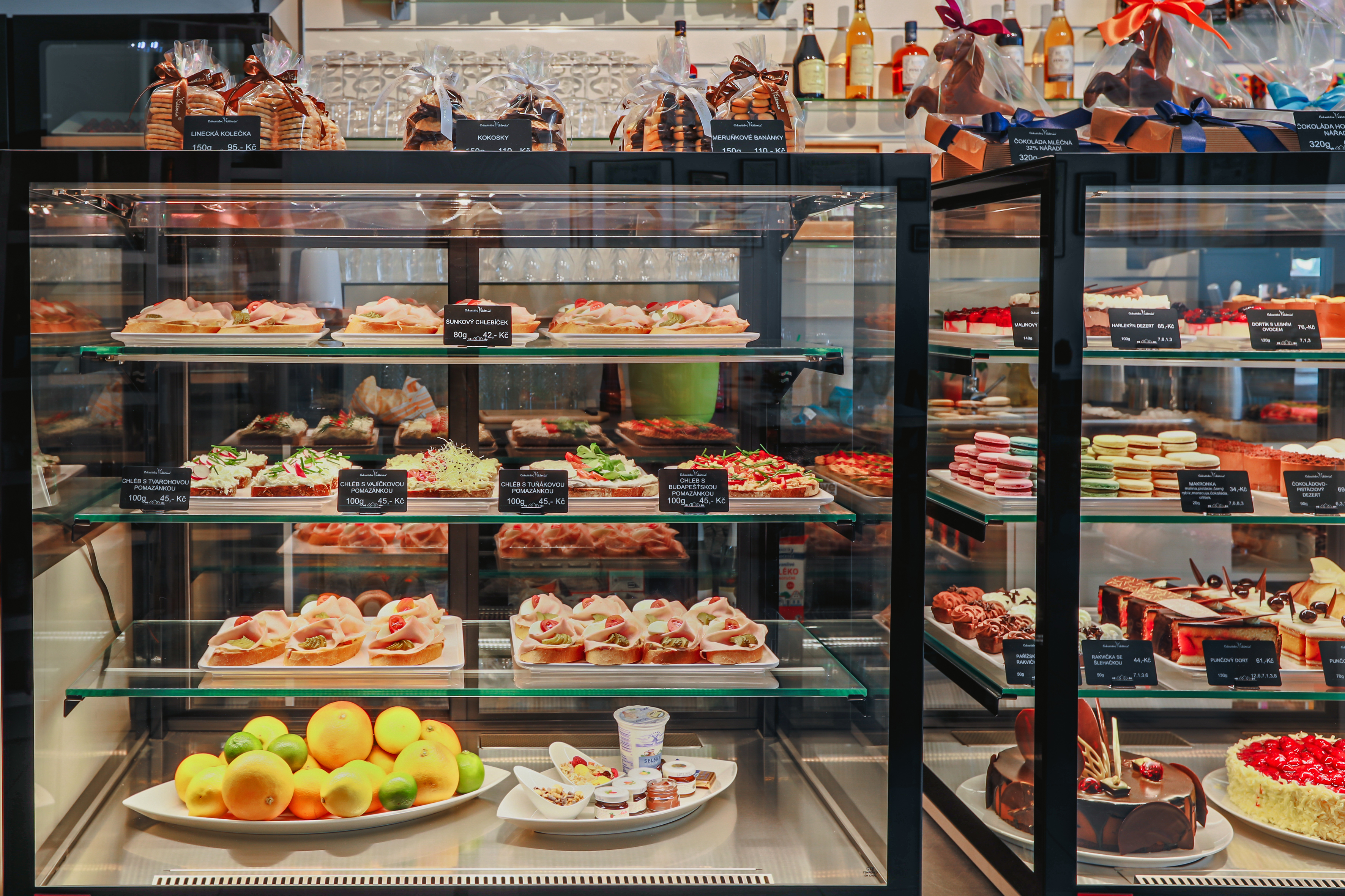 Cukrářství Viktoria - Kavárna foto 3