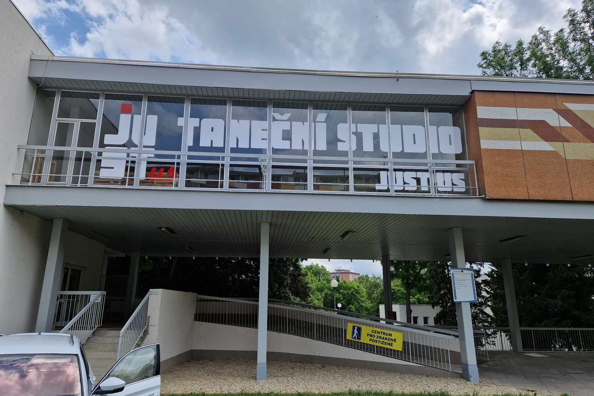 Taneční skupina Just-Us