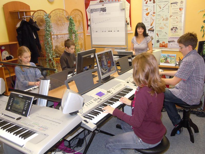 Soukromá základní umělecká škola Lídl Music