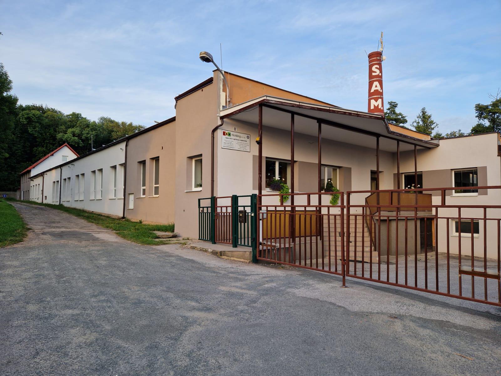 S.A.M. Holding, s.r.o.